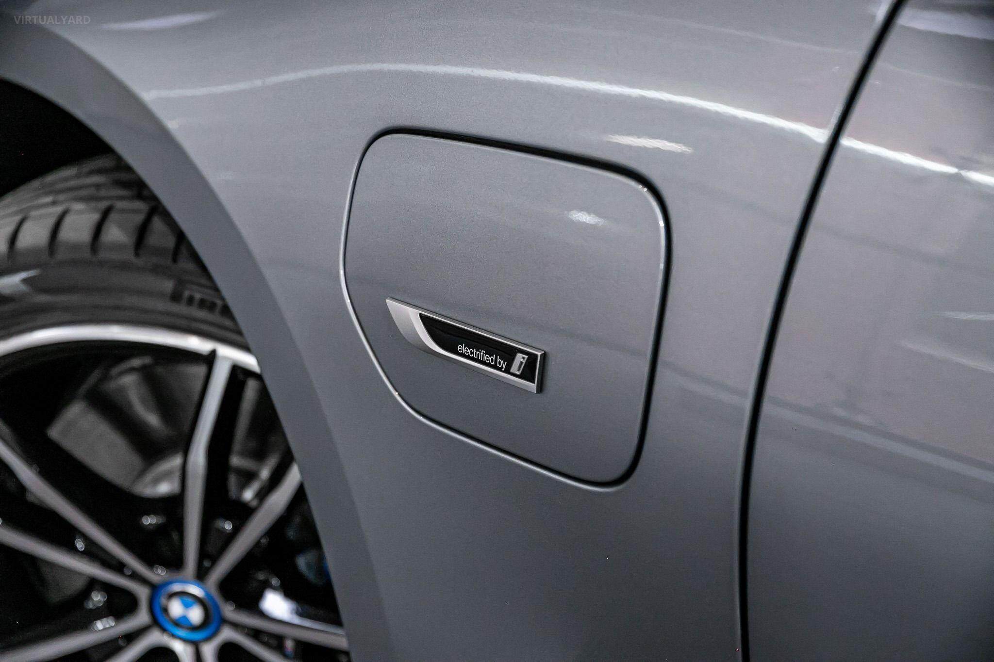 2022 BMW 3 Series G20 330e Sport Collection Sedan 4dr Steptronic 8sp 2.0T/83kW Hybrid 