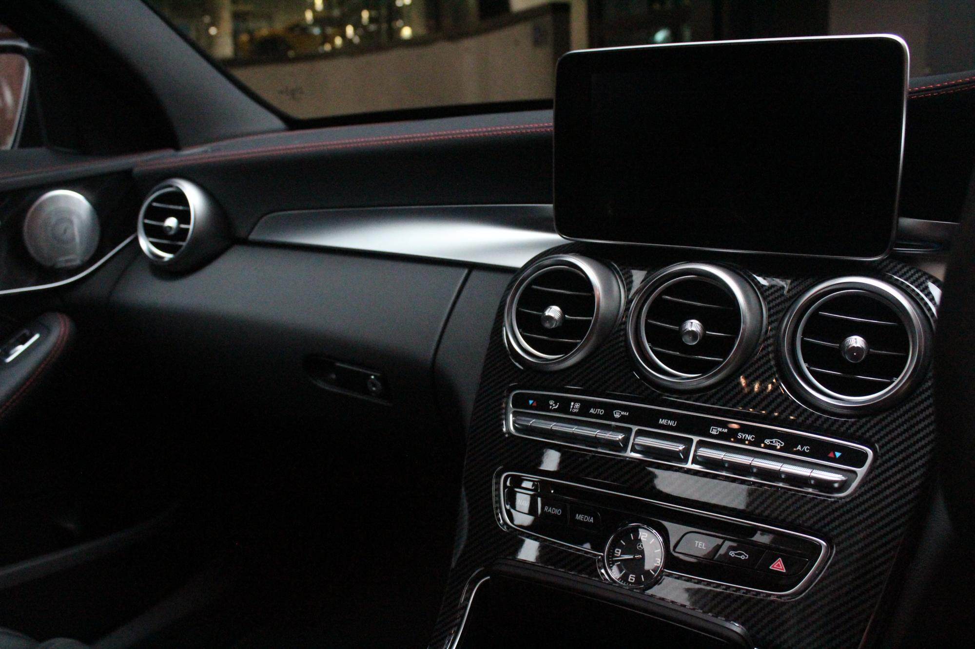 49825?m=max&w=2000&h=2000