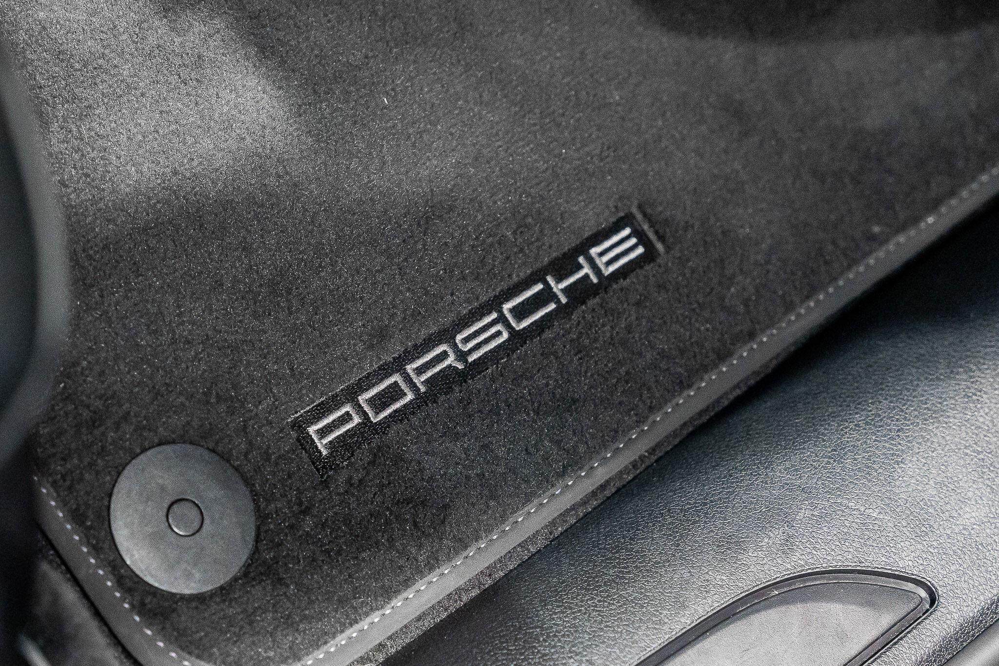 2024 Porsche Macan 95B Wagon 5dr PDK 7sp AWD 2.0T [MY24] 