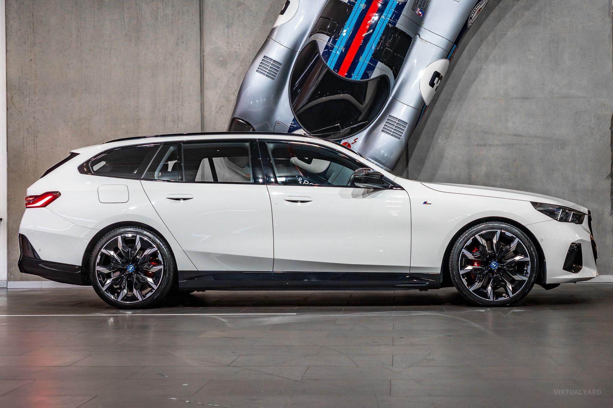 2025 BMW i5 G61 M60 xDrive Touring 5dr Reduction Gear 1sp AWD 442kW 