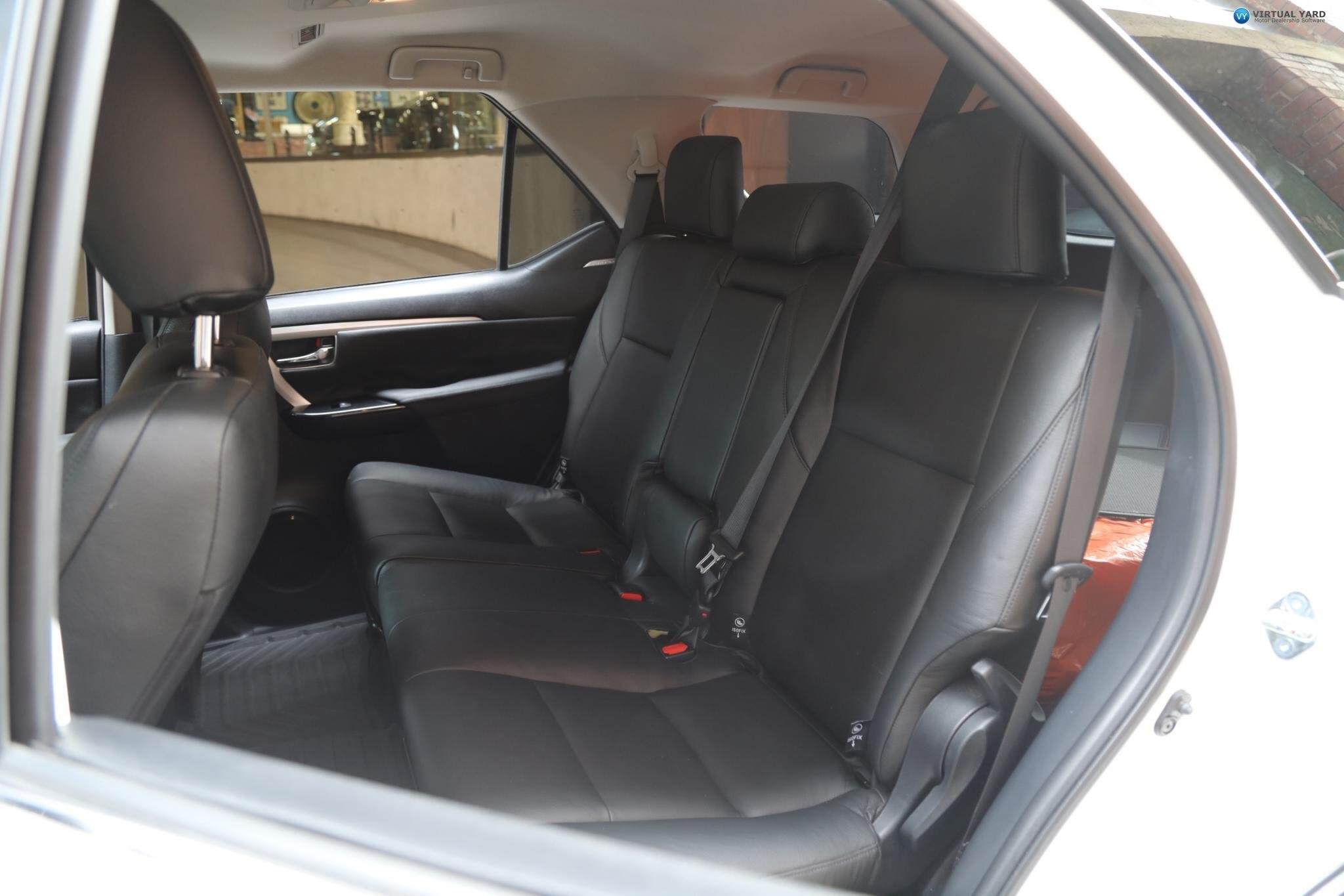 2016 Toyota Fortuner GUN156R Crusade Wagon 7st 5dr Auto 6sp, 4x4 2.8DT 