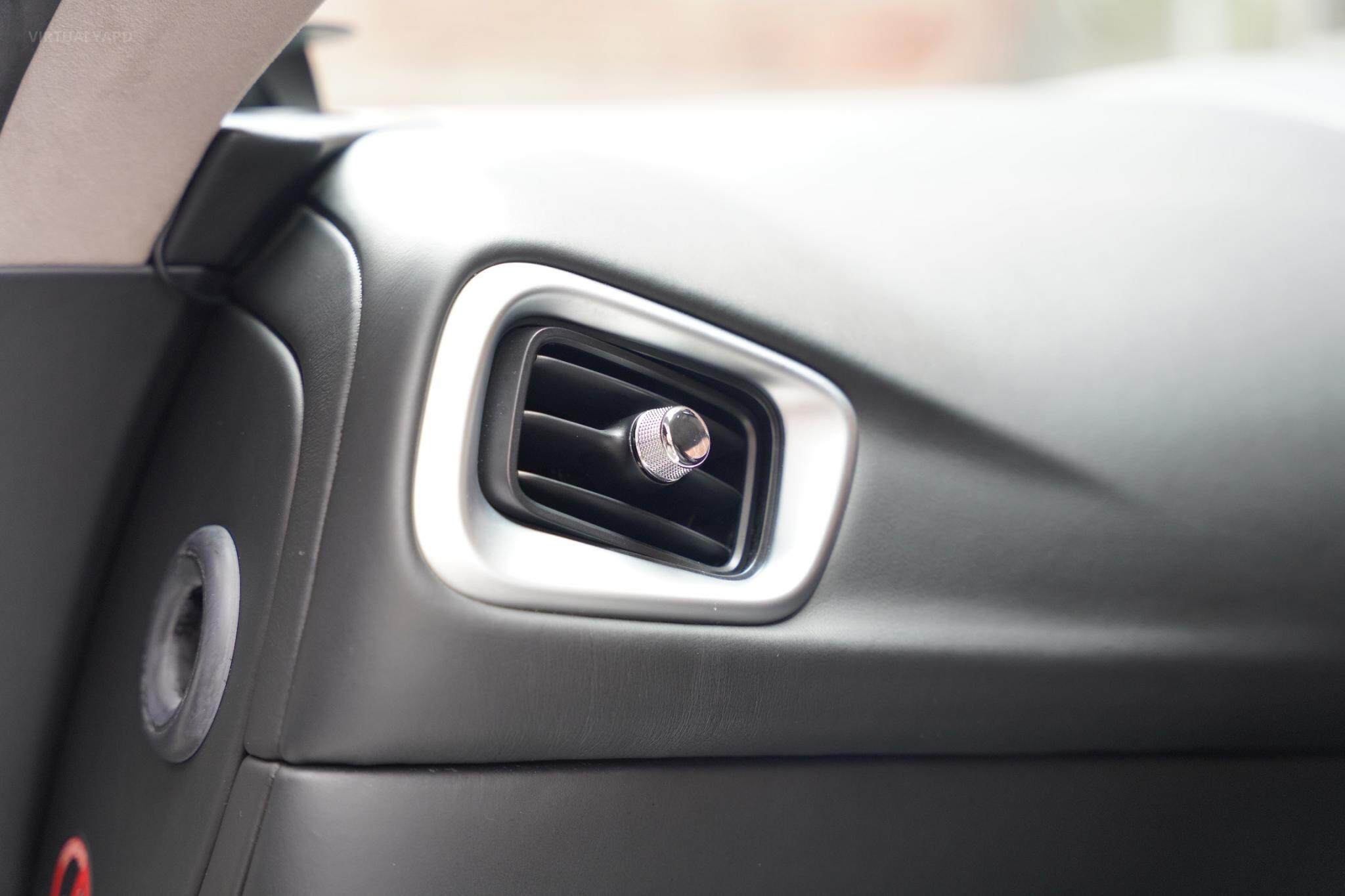 2017 Aston Martin DB11 Launch Edition Coupe 2dr Spts Auto 8sp 5.2TT [MY17] 