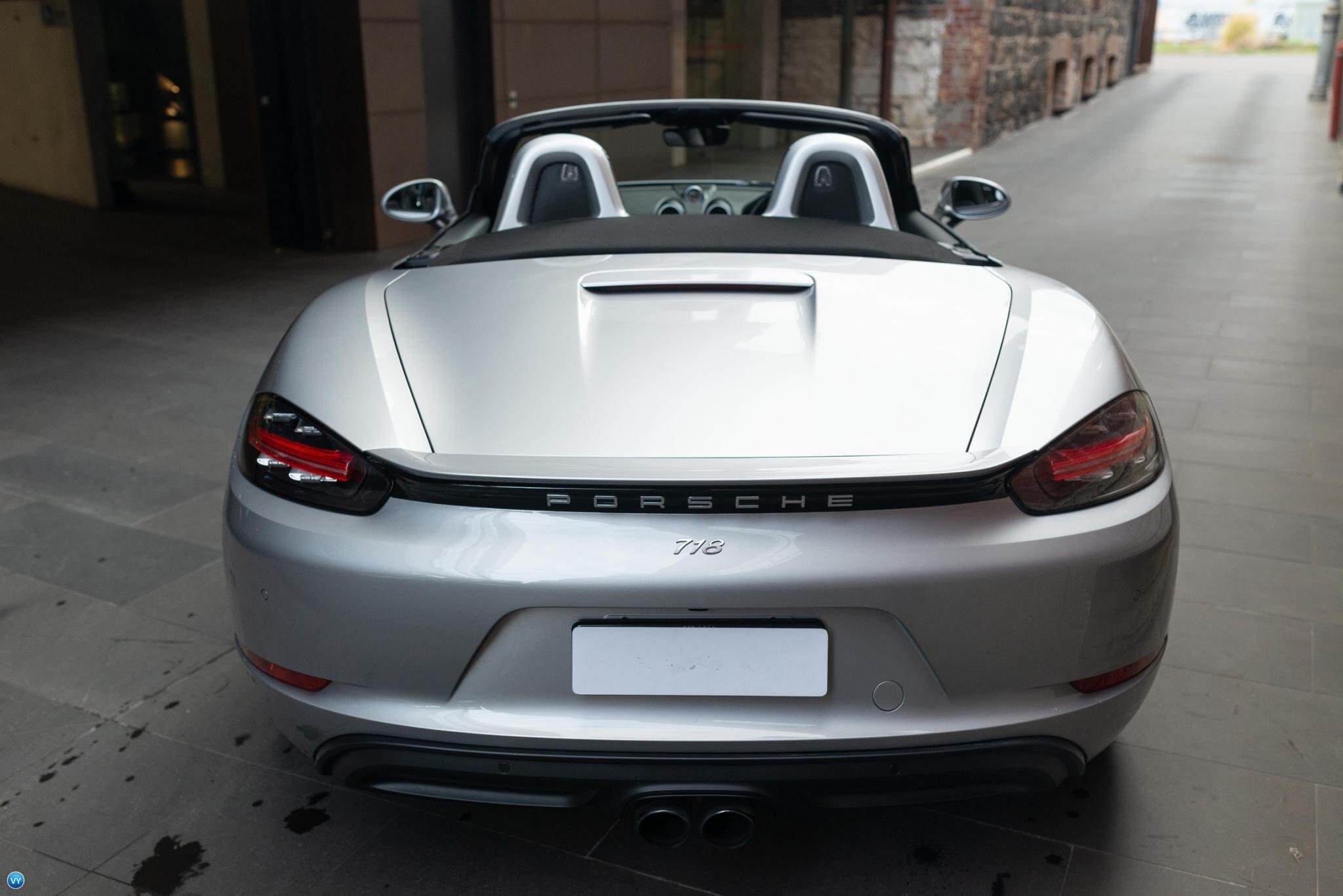 2017 Porsche 718 982 Boxster Convertible 2dr PDK 7sp 2.0T [MY17] 