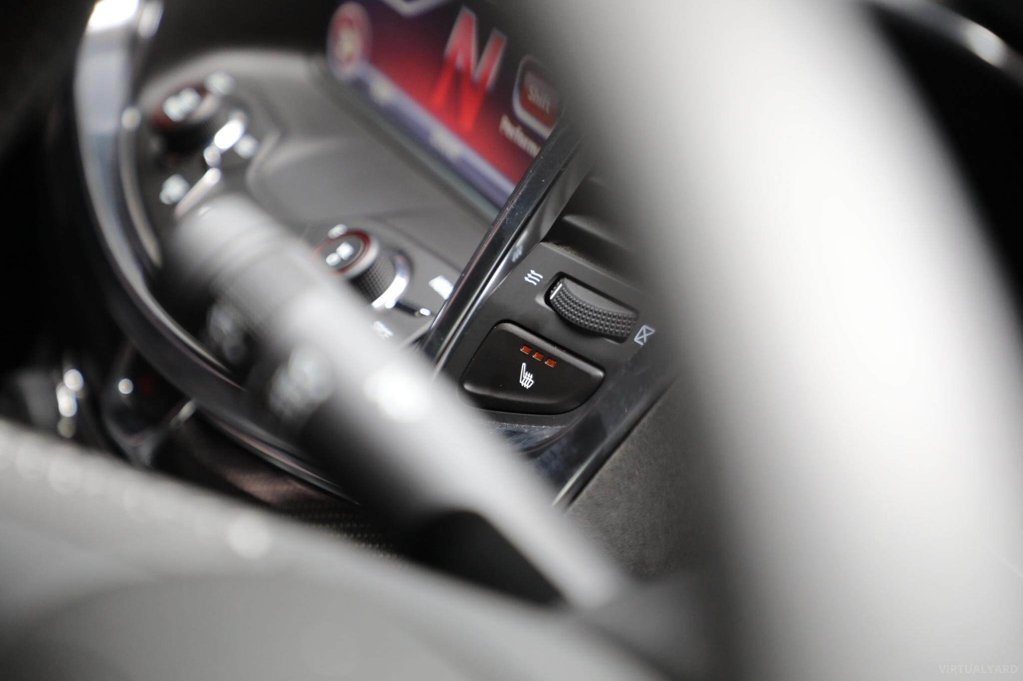 2016 Holden Special Vehicles GTS GEN-F2 Sedan 4dr Man 6sp 6.2SC [MY16] 