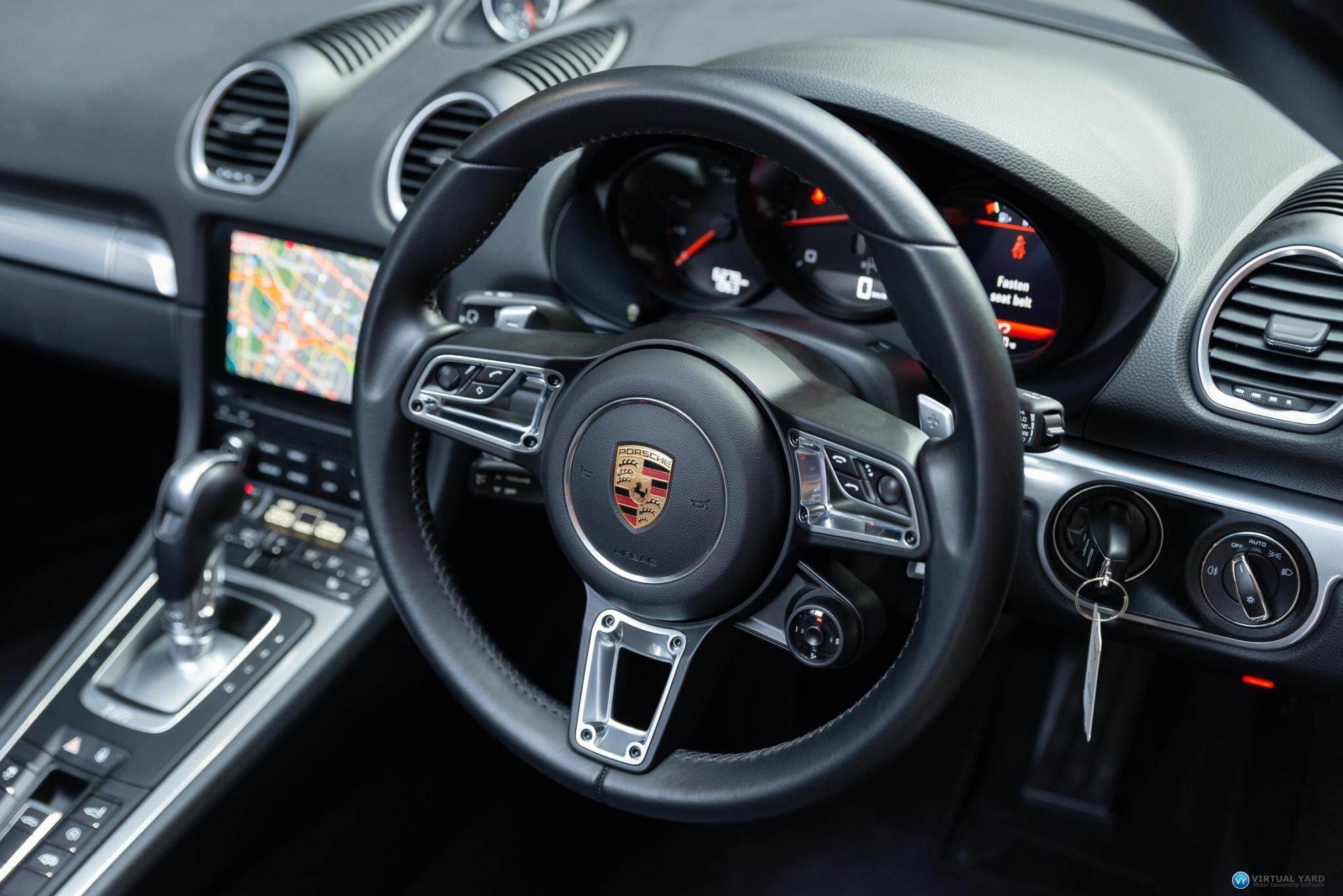 2017 Porsche 718 982 Boxster Convertible 2dr PDK 7sp 2.0T [MY17] 