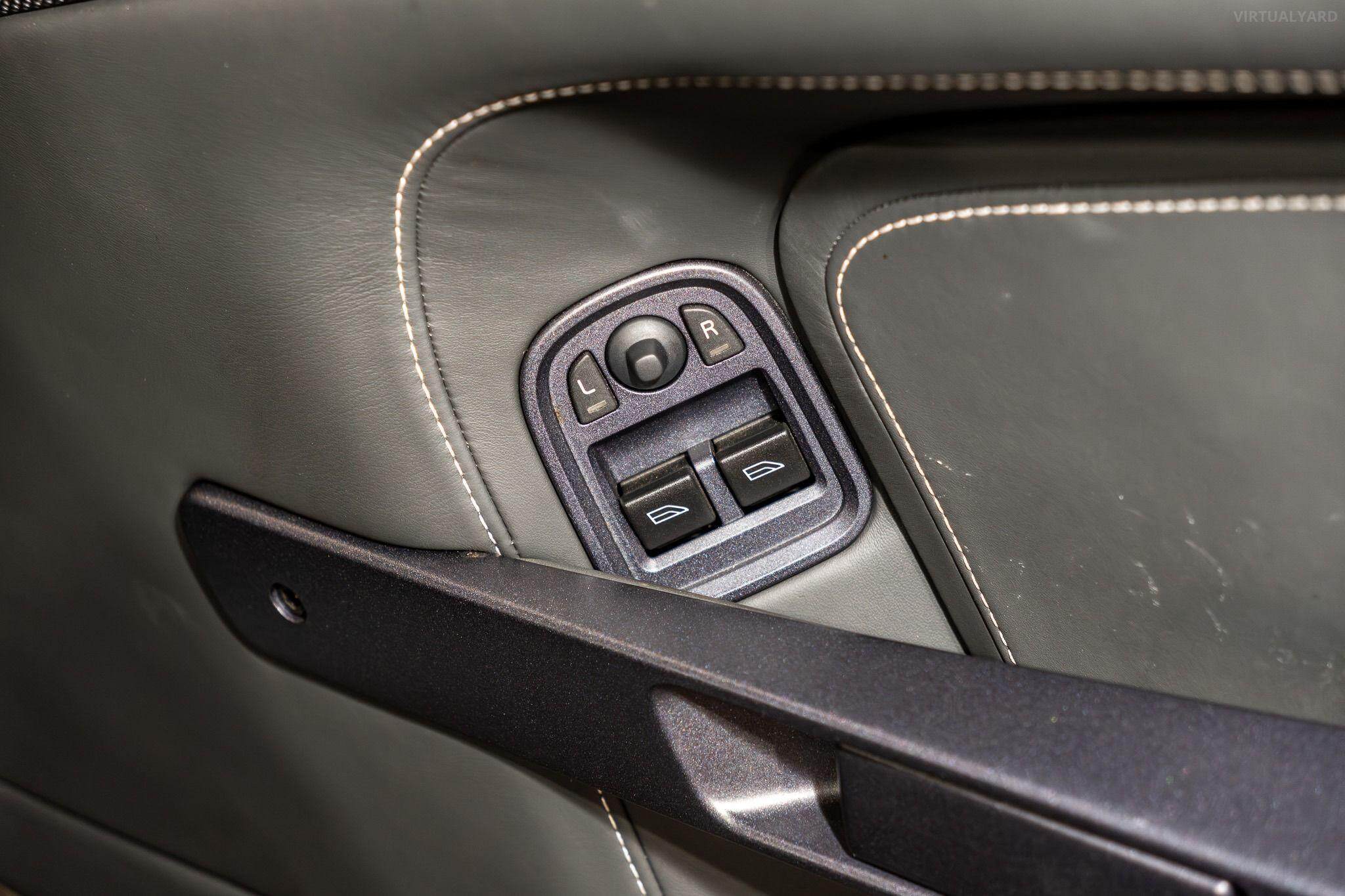 2006 Aston Martin V8 Vantage Coupe 2dr Man 6sp 4.3i [MY06.5] 