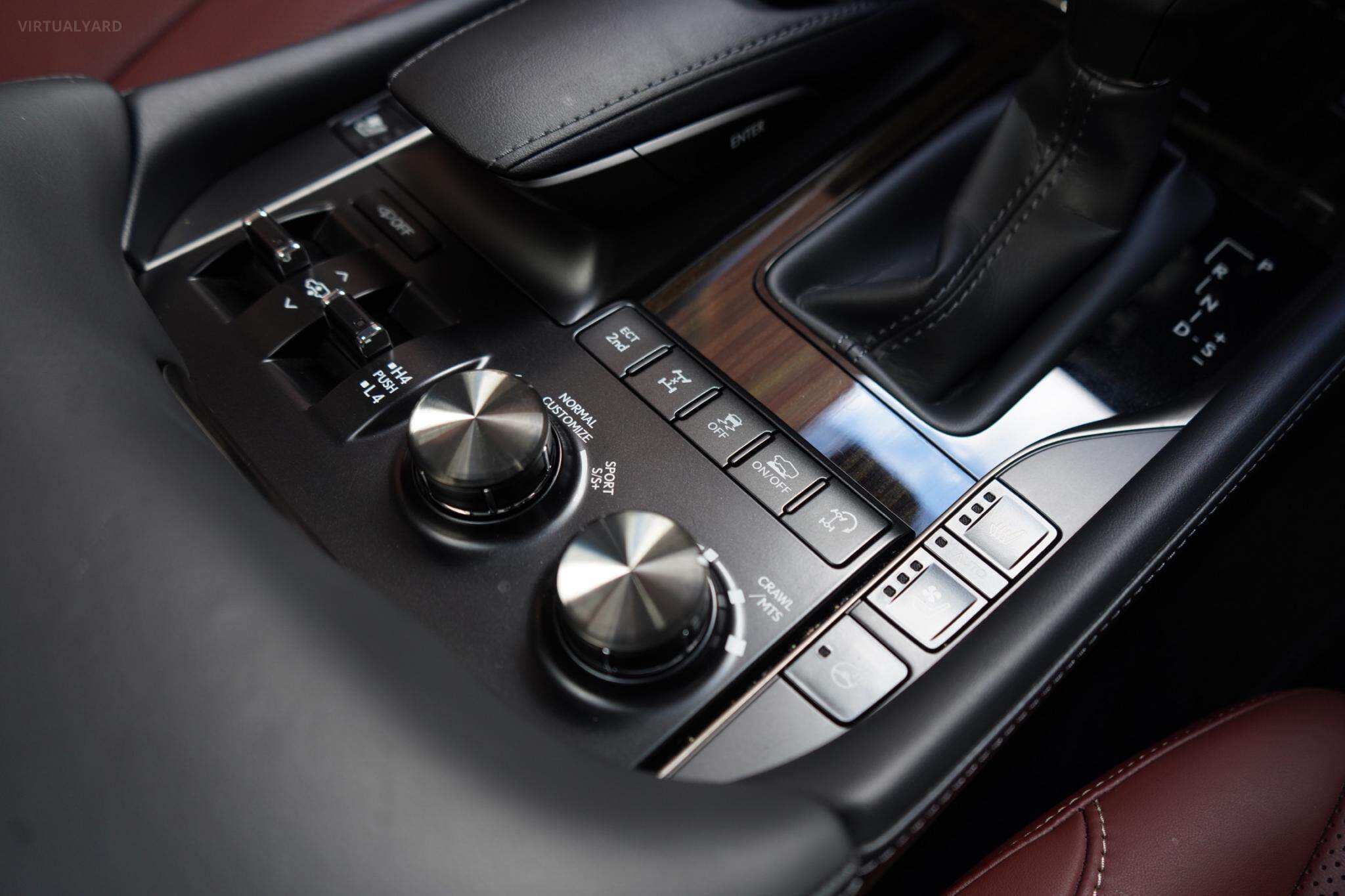 2018 Lexus LX URJ201R LX570 S Wagon 8st 5dr Spts Auto 8sp, 4x4 5.7i [Aug] 