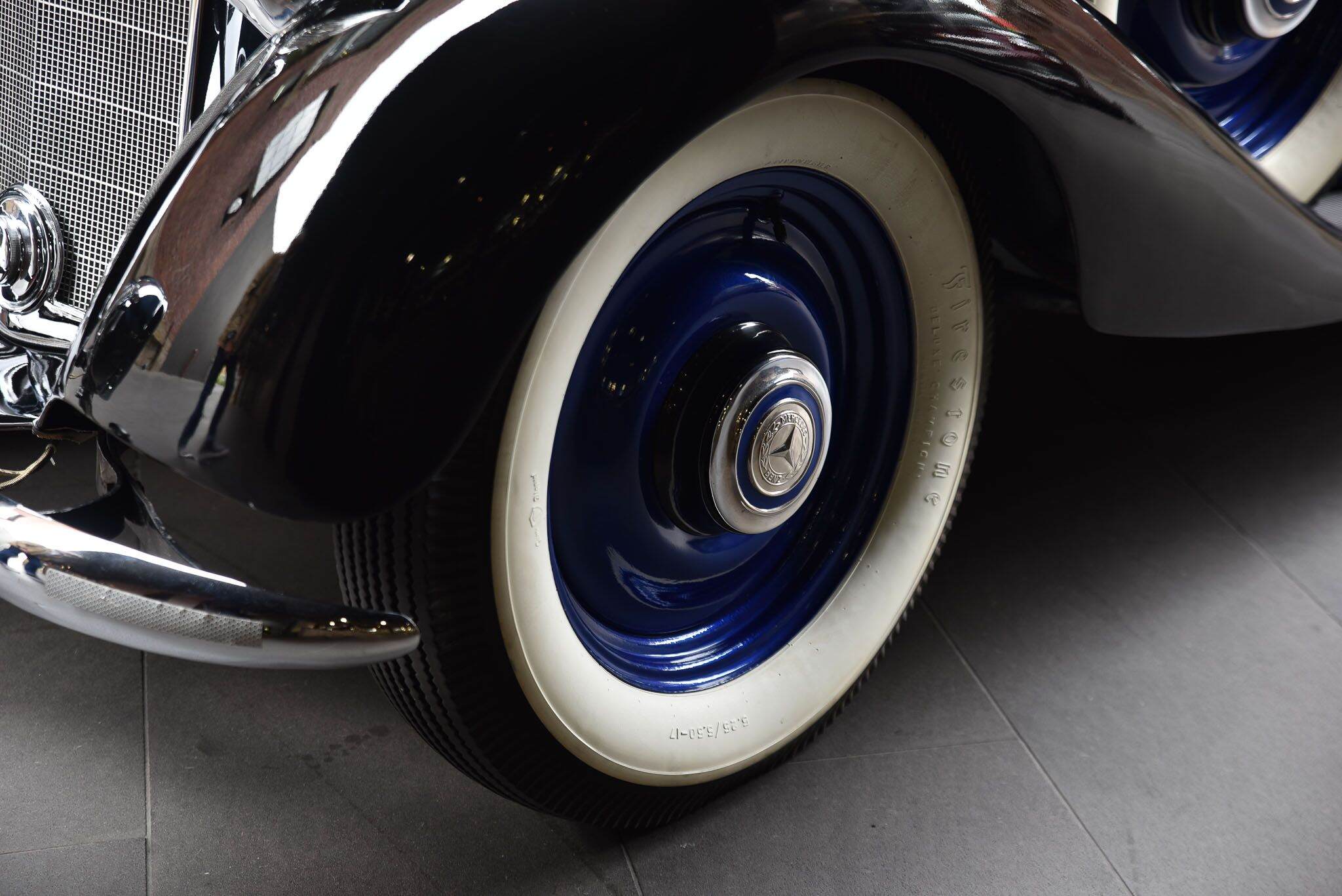 1936 Mercedes-Benz 230 Cabriolet 