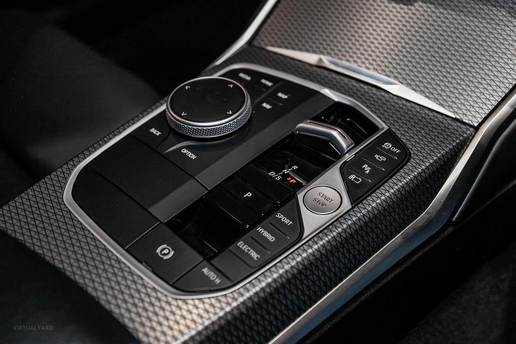 2022 BMW 3 Series G20 330e Sport Collection Sedan 4dr Steptronic 8sp 2.0T/83kW Hybrid 