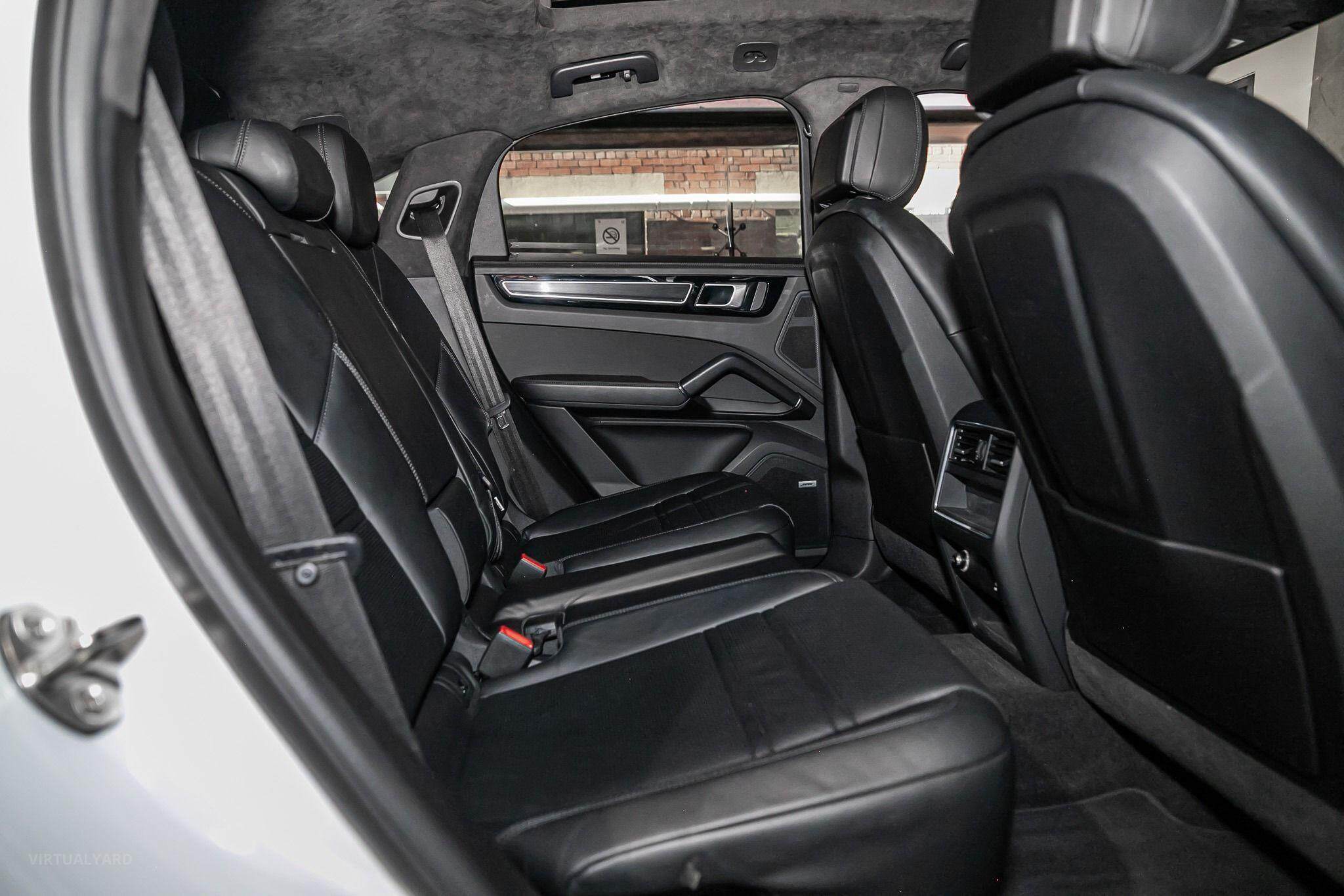 2022 Porsche Cayenne 9YB GTS Coupe 5dr Tiptronic 8sp 4x4 4.0TT [MY22] 