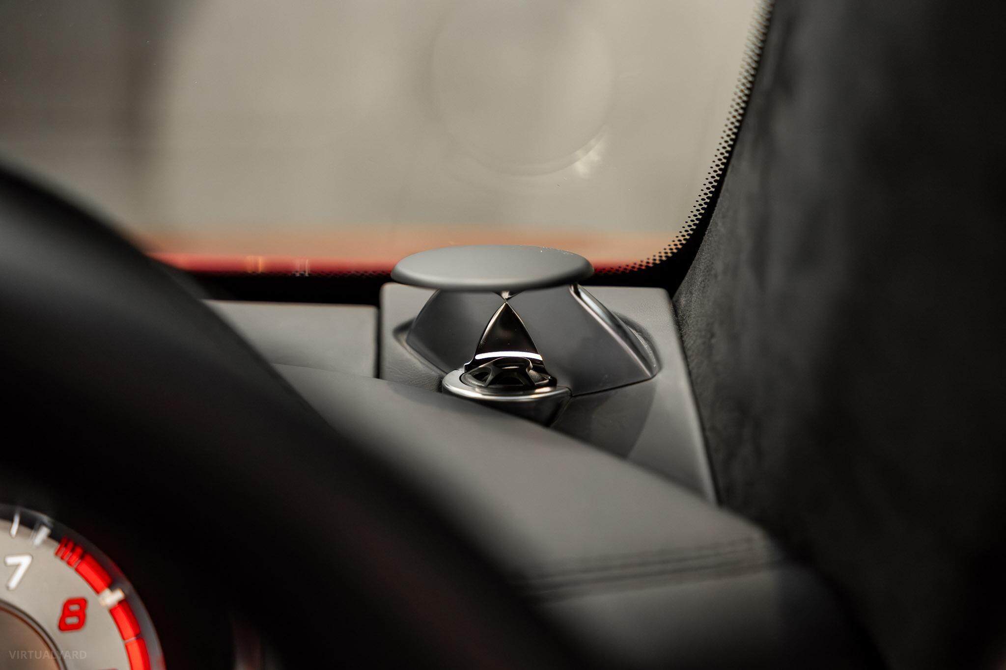 2013 Mercedes-Benz SLS-Class R197 SLS AMG Roadster 2dr SPEEDSHIFT DCT 7sp 6.3i 