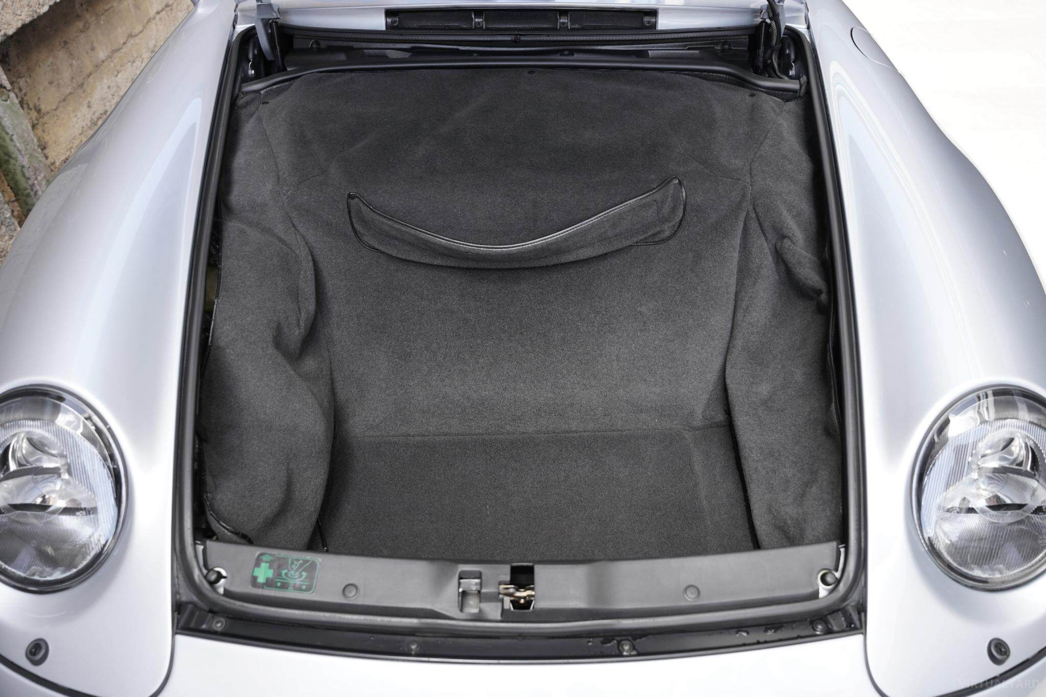 1996 Porsche 911 993 Turbo Coupe 2dr Man 6sp AWD 3.6TT 