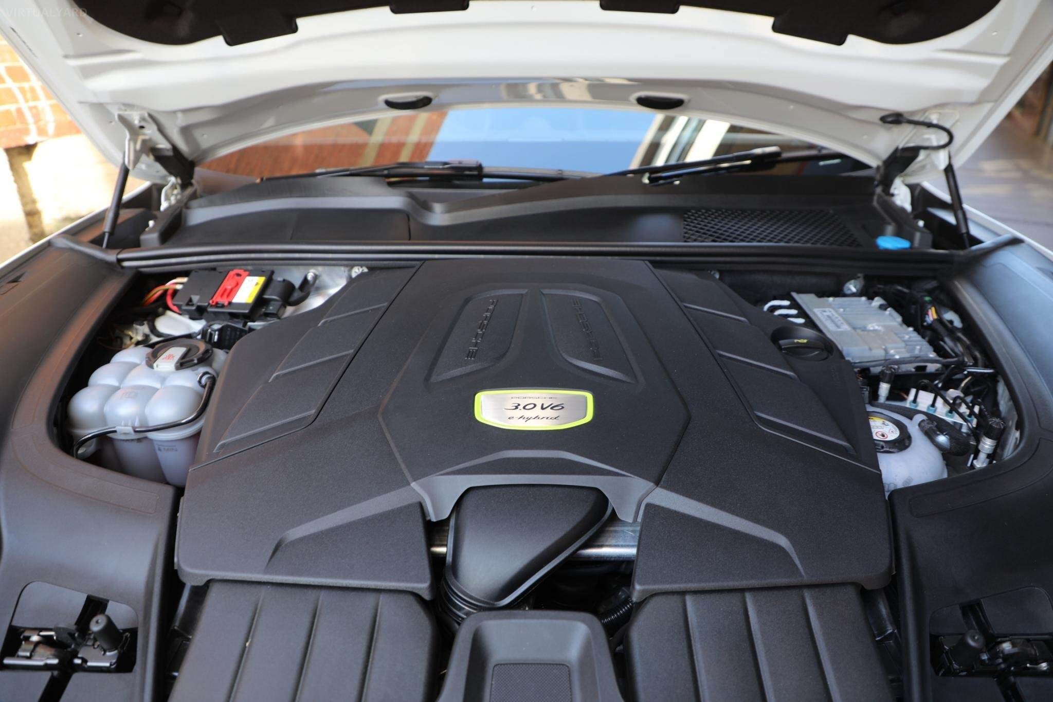 2019 Porsche Cayenne 9YA E-Hybrid Wagon 5dr Tiptronic 8sp 4x4 3.0T/100kW Hybrid [MY19] 