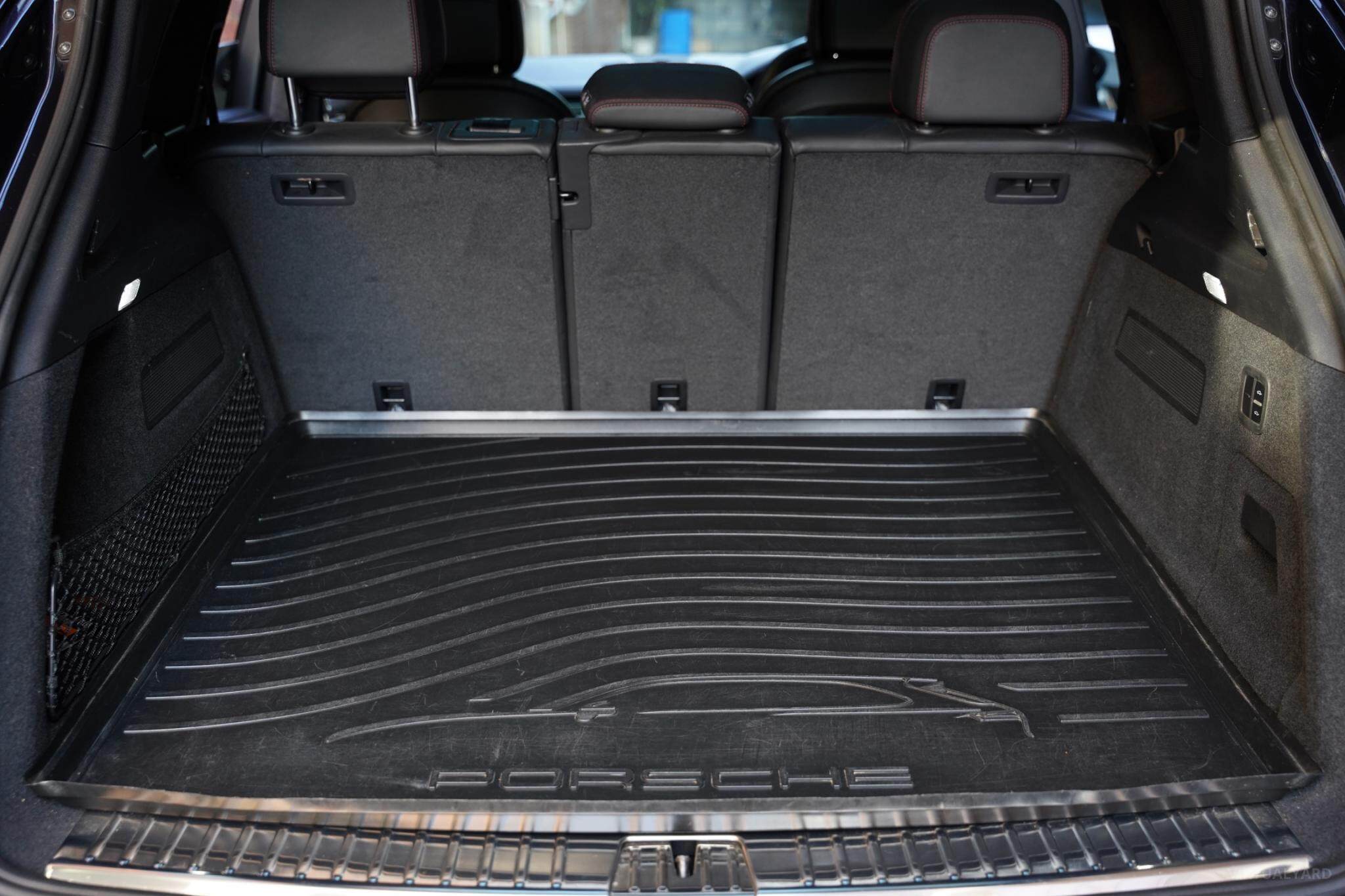 2020 Porsche Cayenne 9YA Turbo S E-Hybrid Wagon 5dr Tiptronic 8sp 4x4 4.0TT/100kW Hybrid [MY20] 