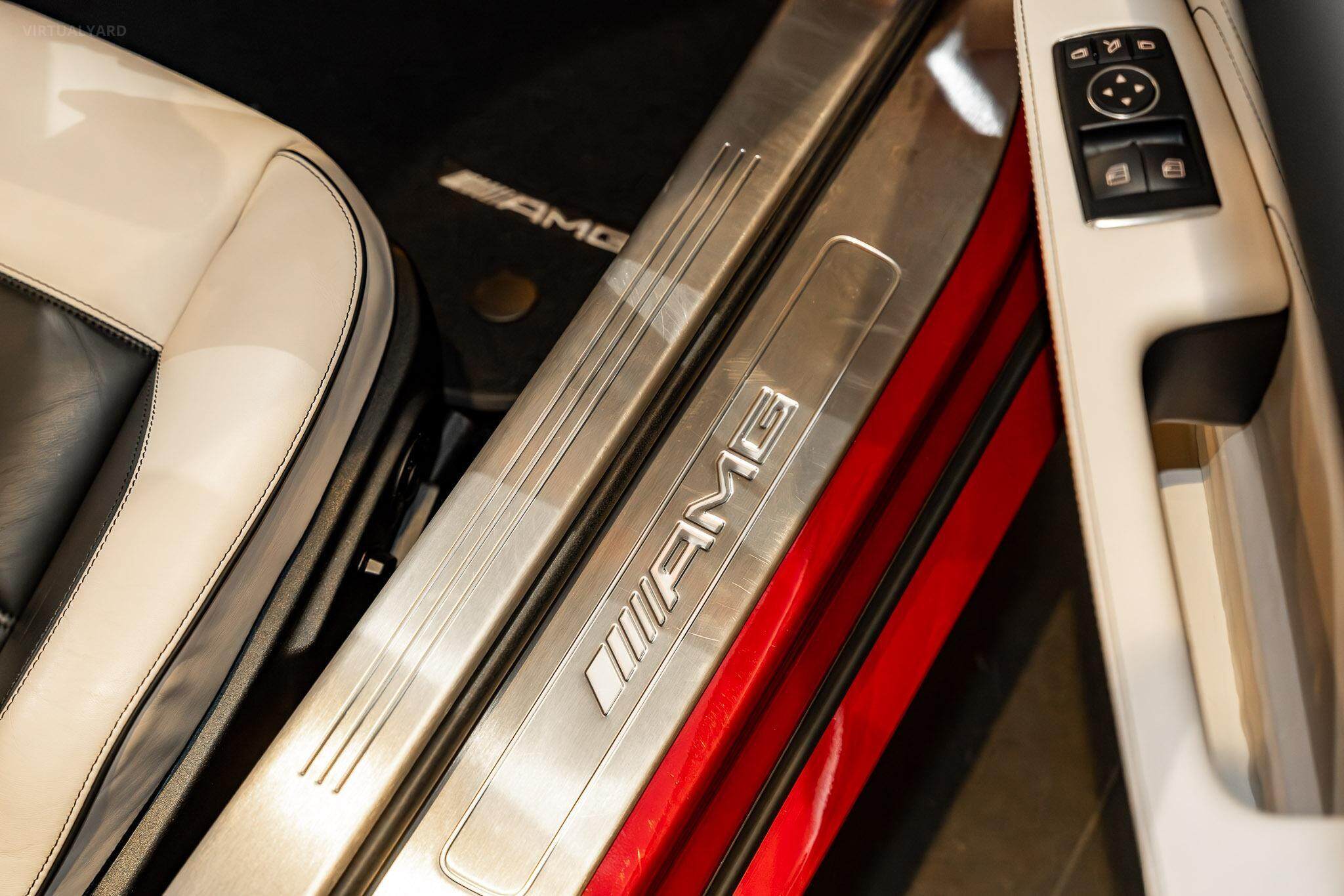 2013 Mercedes-Benz SLS-Class R197 SLS AMG Roadster 2dr SPEEDSHIFT DCT 7sp 6.3i 