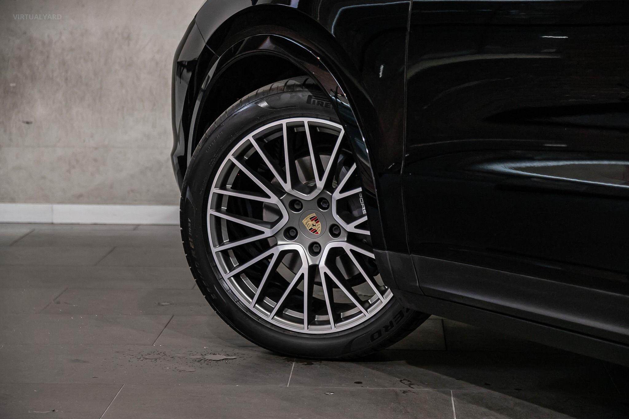 2022 Porsche Cayenne 9YA Platinum Edition Wagon 5dr Tiptronic 8sp 4x4 3.0T [MY22] 