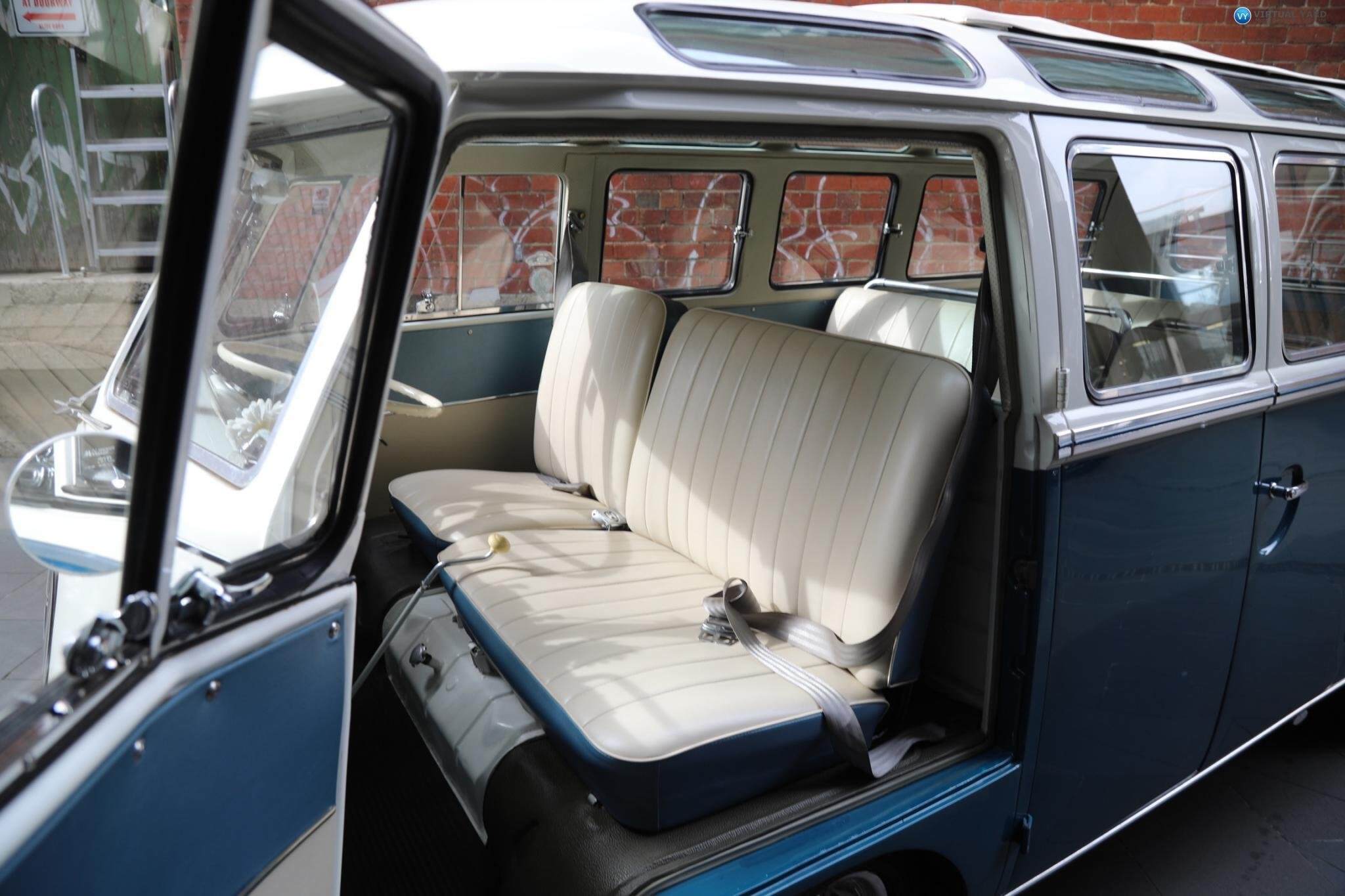 1963 Volkswagen Kombi Van Deluxe Samba 