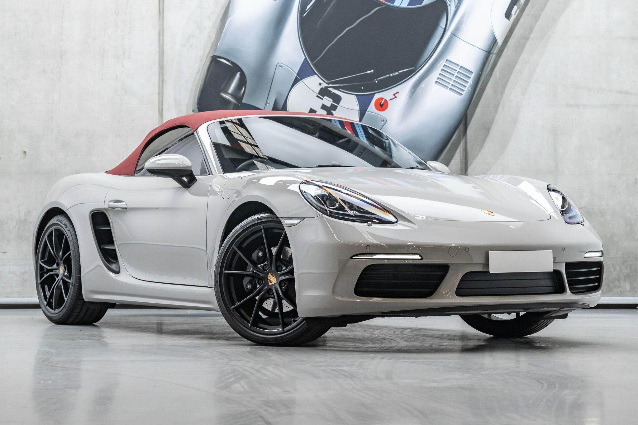 2022 Porsche 718 982 Boxster Convertible 2dr Man 6sp 2.0T [MY22] 