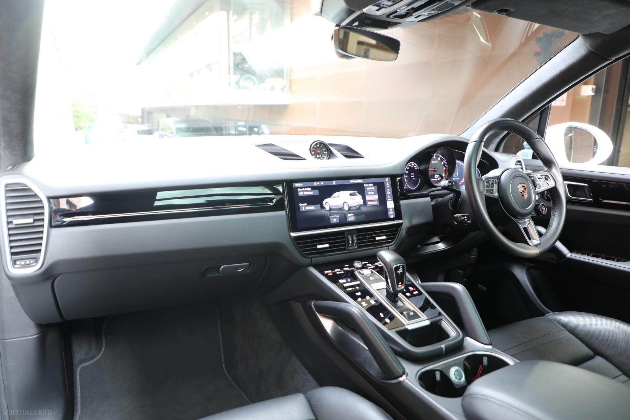 2018 Porsche Cayenne 9YA Turbo Wagon 5dr Tiptronic 8sp 4x4 4.0TT [MY19] 