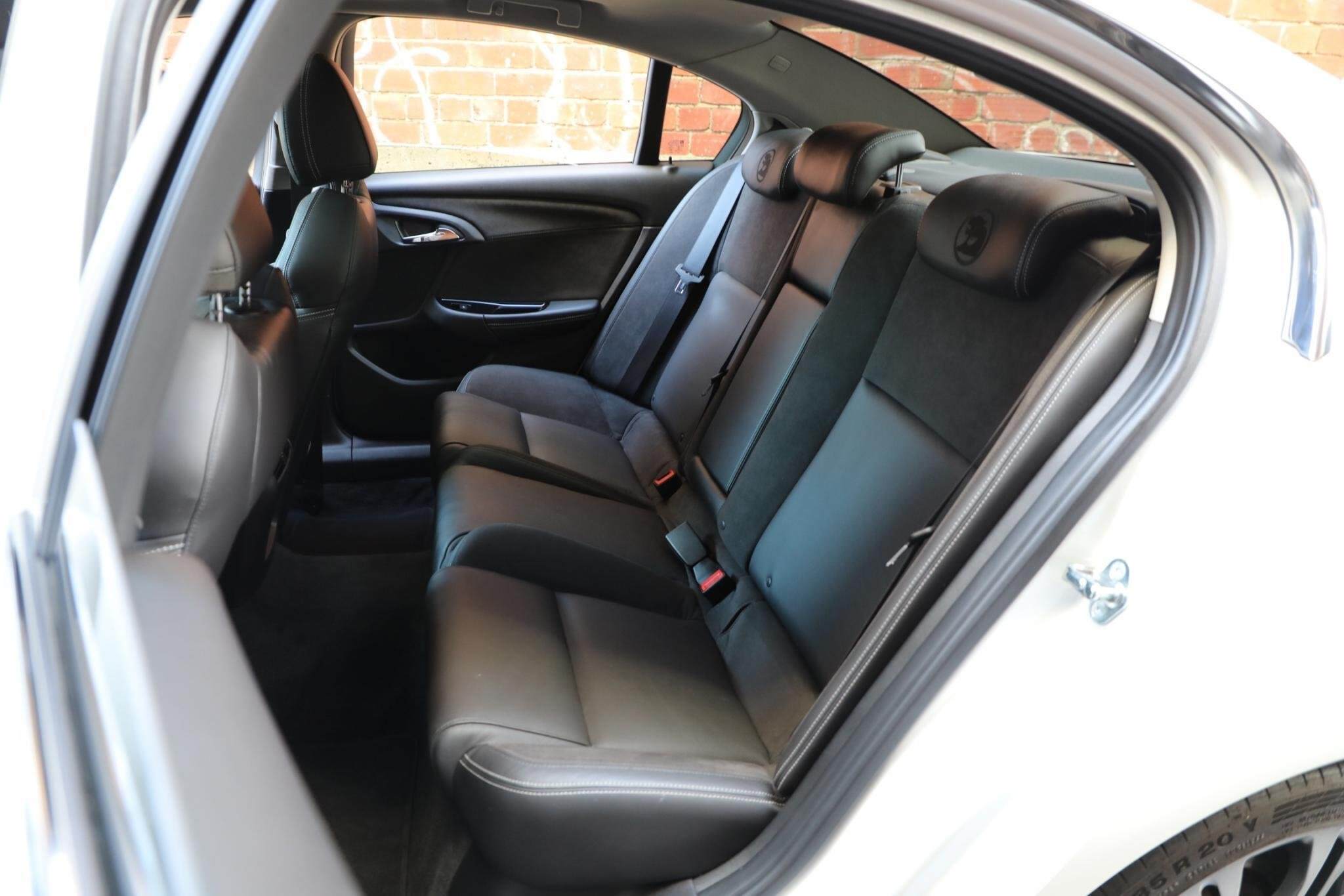 2015 Holden Special Vehicles Senator GEN-F2 Signature Sedan 4dr Spts Auto 6sp 6.2SC [MY16] 