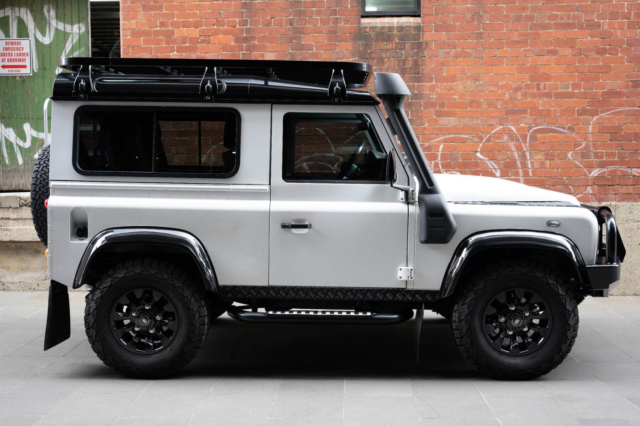 2014 Land Rover Defender 90 Wagon 3dr Man 6sp 4x4 2.2DT [MY15] 