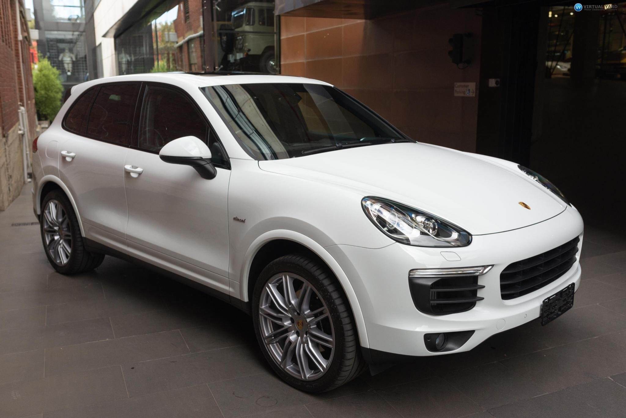 2016 Porsche Cayenne 92A Diesel Platinum Edition Wagon 5dr Tiptronic 8sp 4x4 3.0DT [MY17] 
