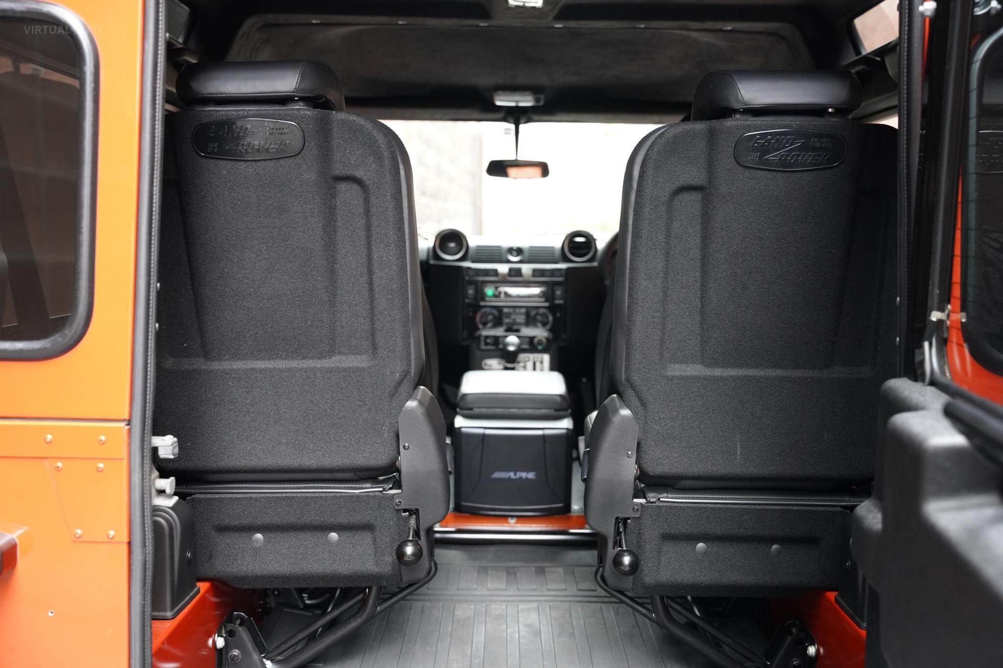 2015 Land Rover Defender 90 Adventure Wagon 3dr Man 6sp 4x4 2.2DT [MY16] 