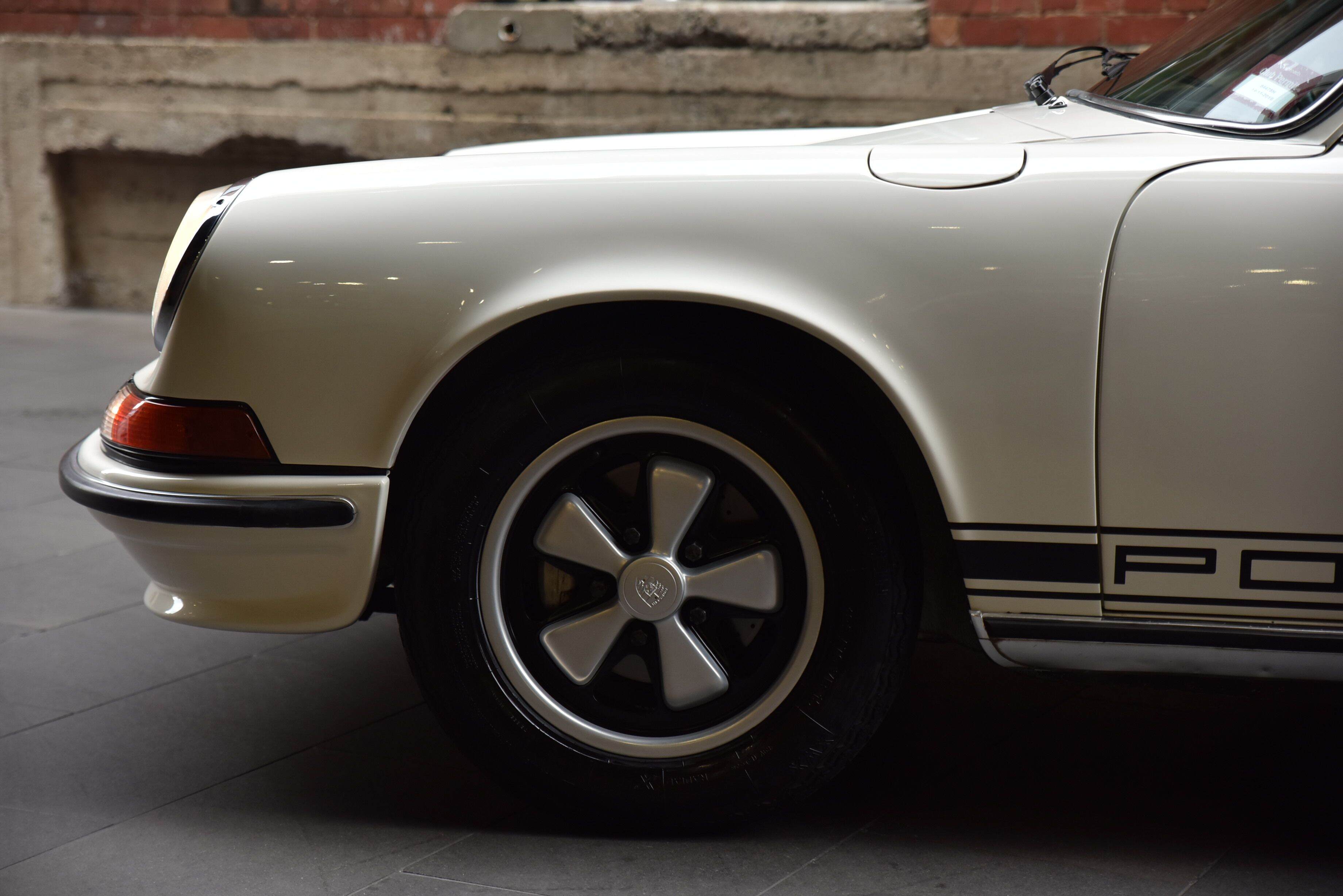 1973 Porsche 911 F E Coupe 2dr Man 5sp 2.4i 