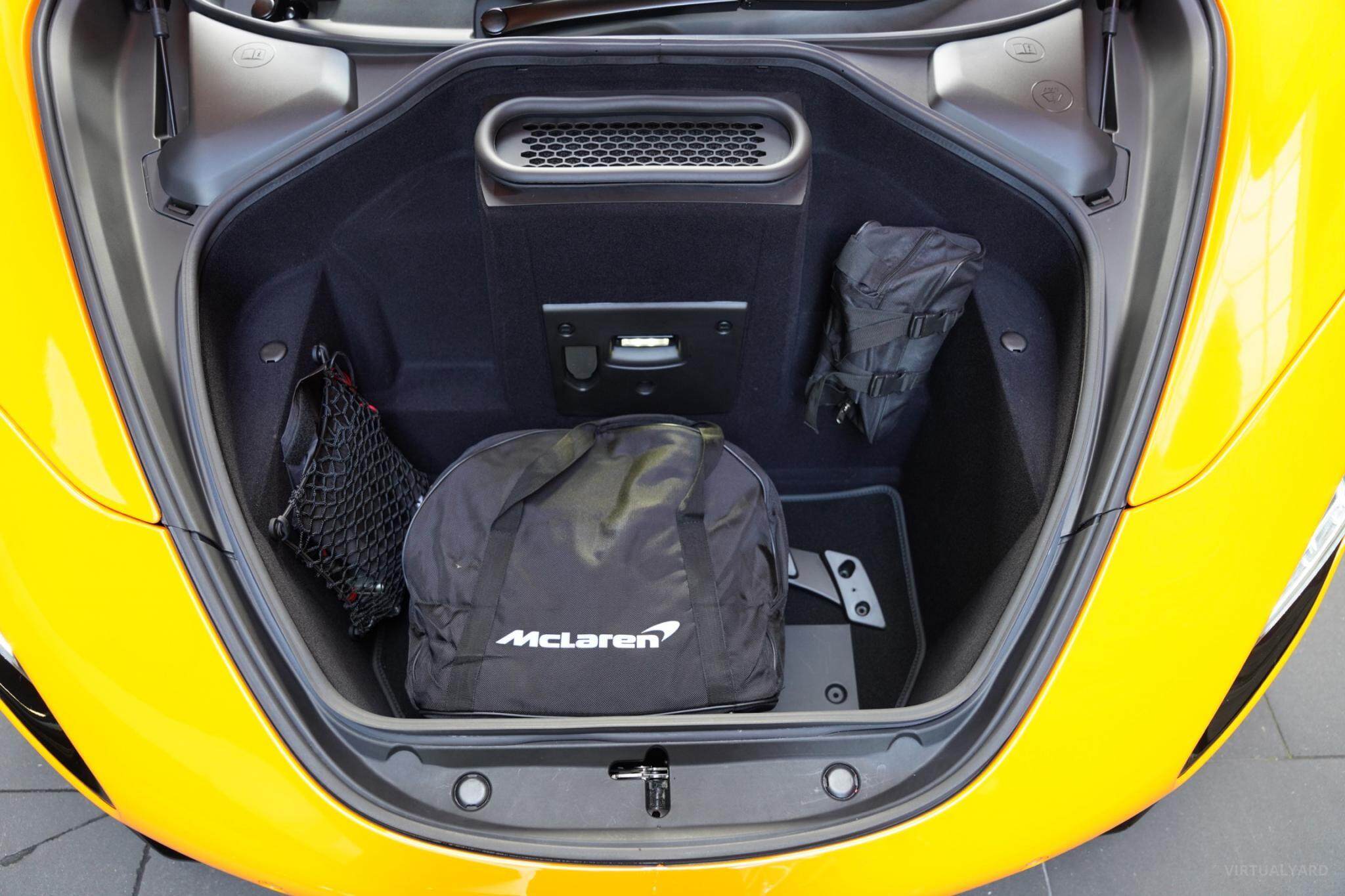 2021 McLaren 720S Le Mans Edition 