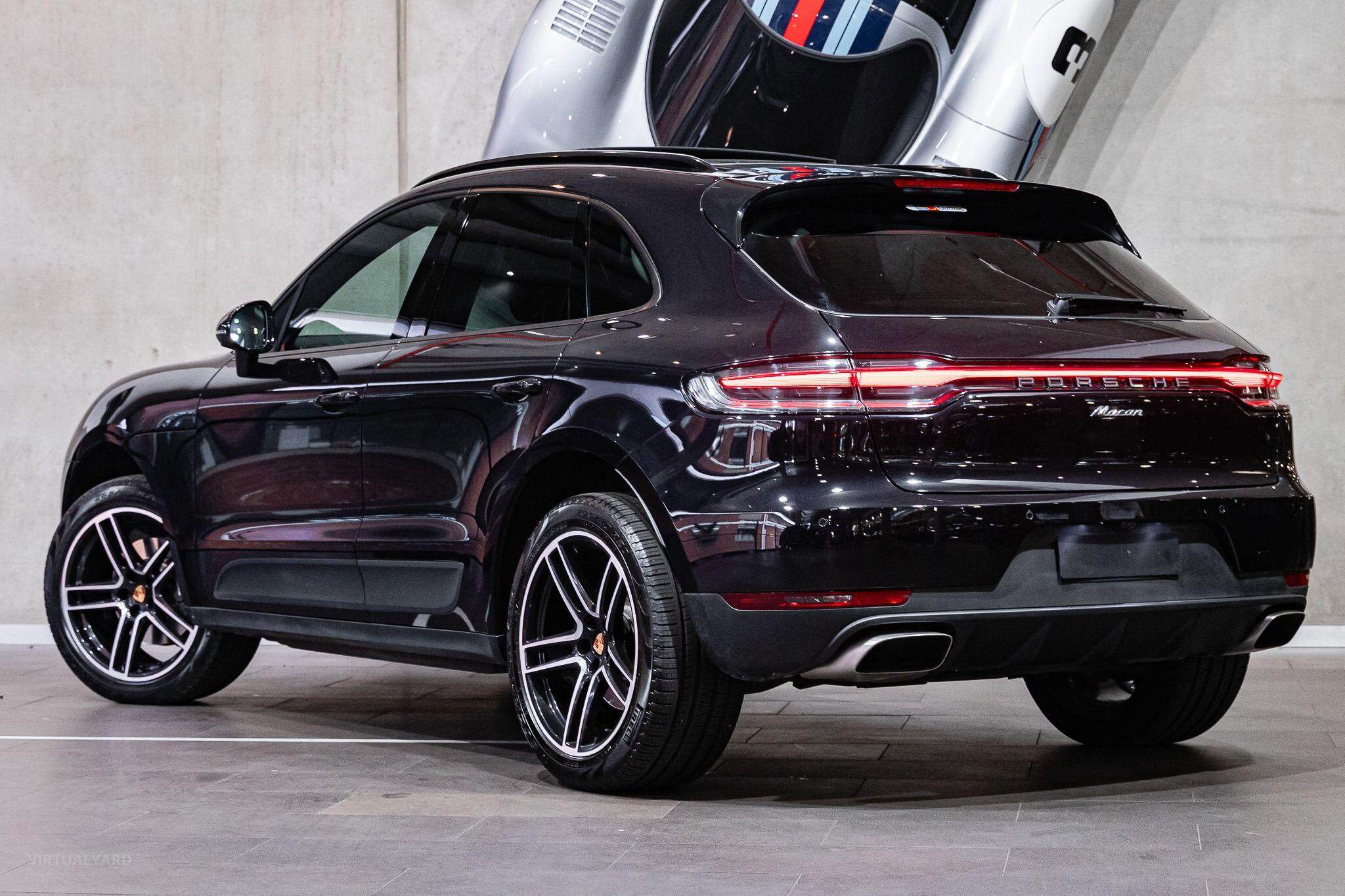 2020 Porsche Macan  