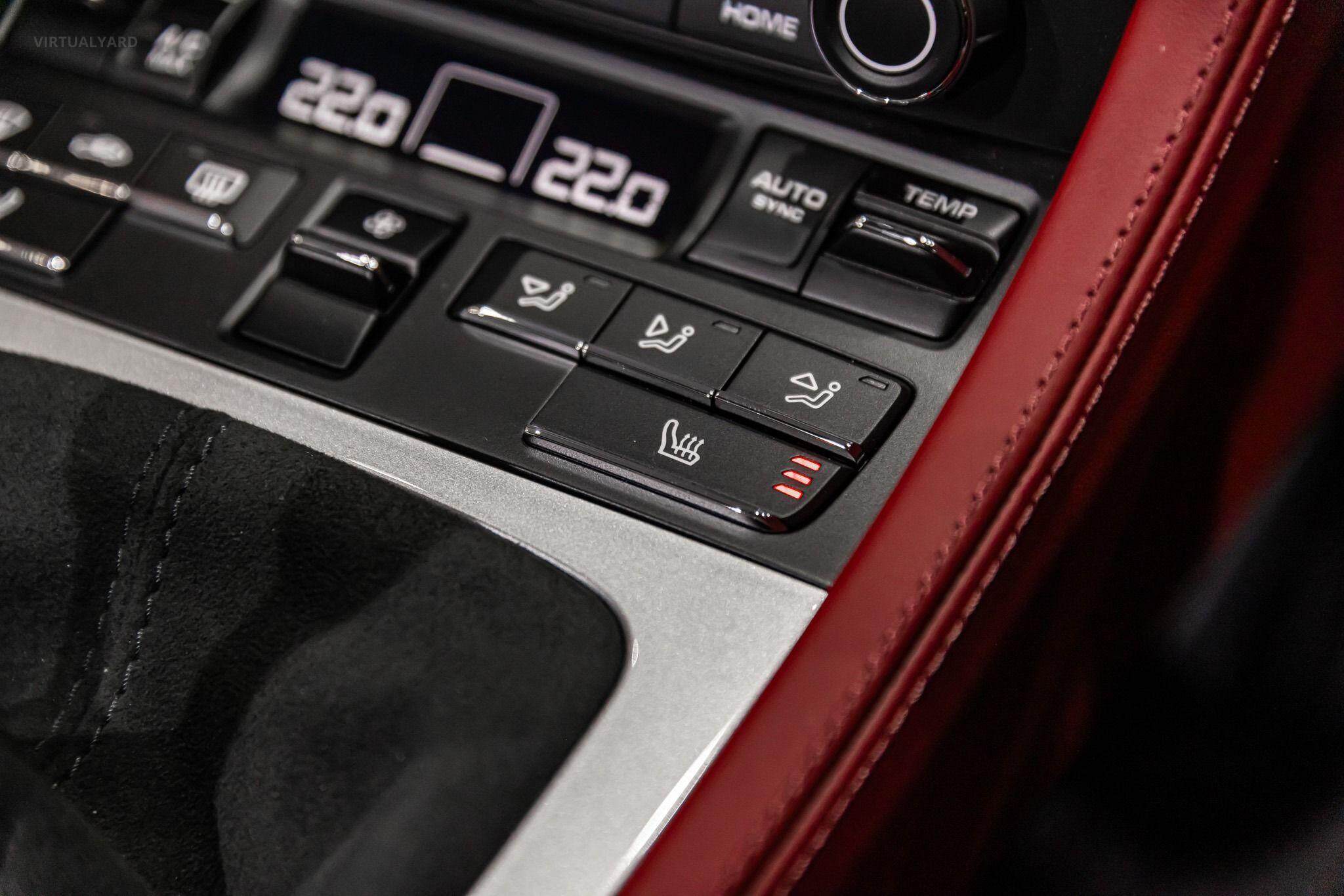 2023 PORSCHE 718 SPYDER 982 