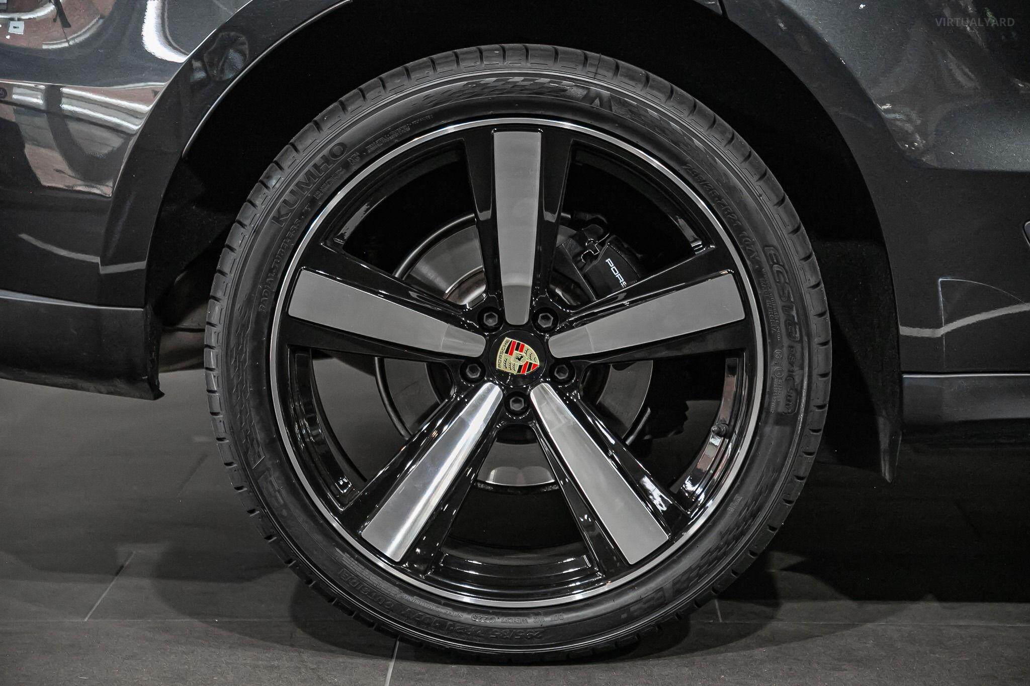 2024 Porsche Macan 95B Wagon 5dr PDK 7sp AWD 2.0T [MY24] 