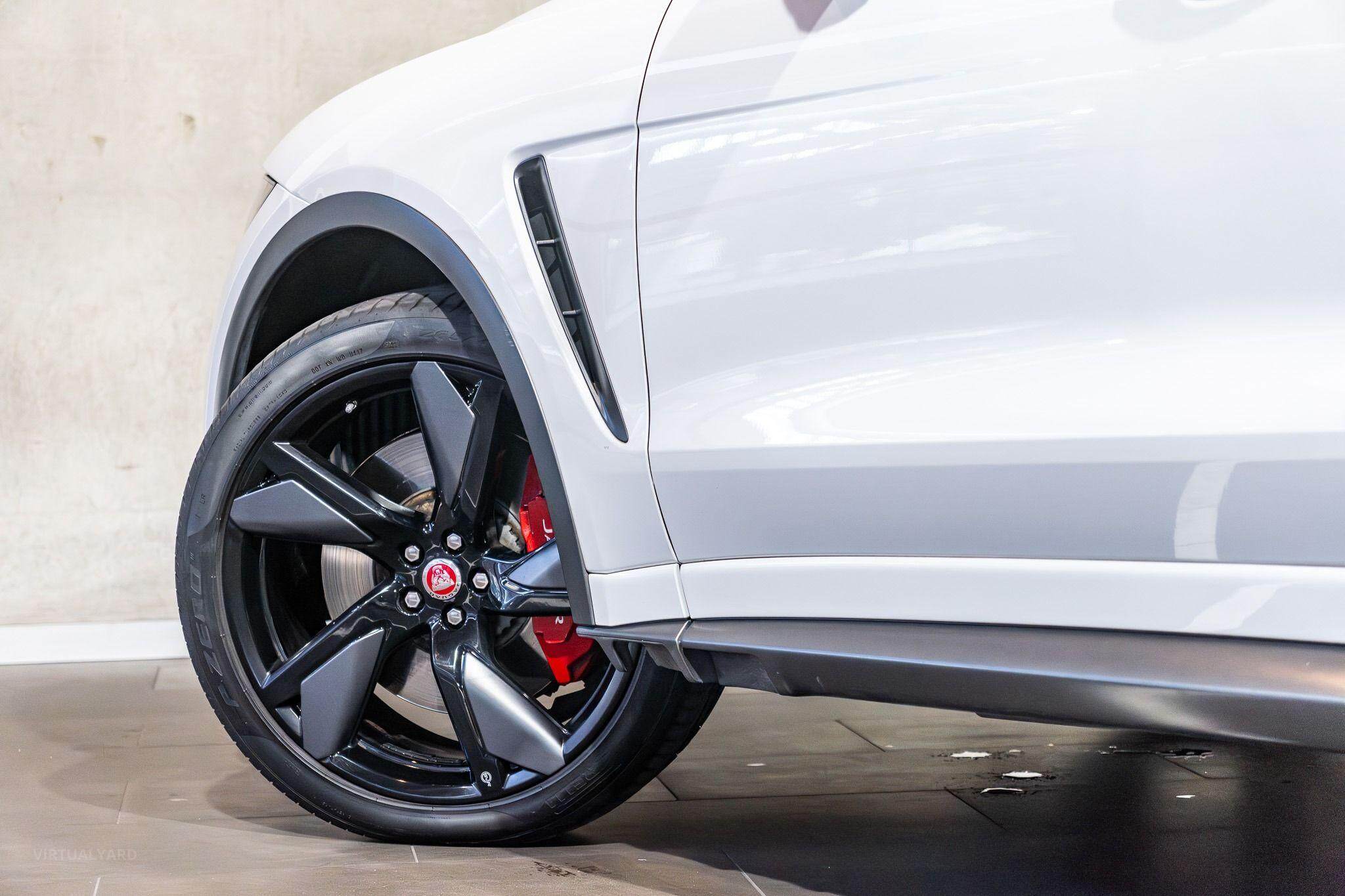 2021 JAGUAR F-PACE SVR 