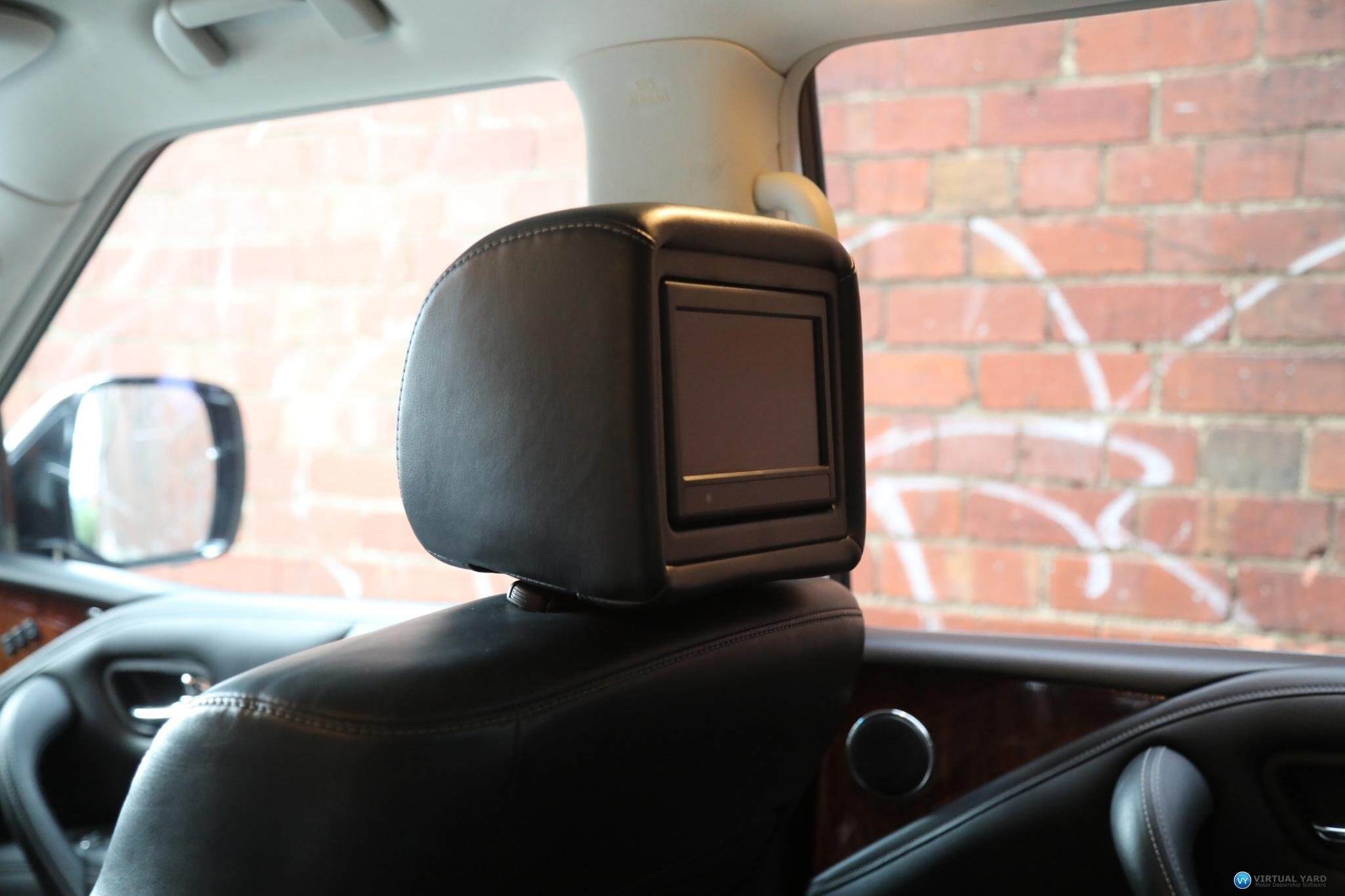 2017 INFINITI QX80 Z62 S Premium Wagon 8st 5dr Spts Auto 7sp 4x4 5.6i 