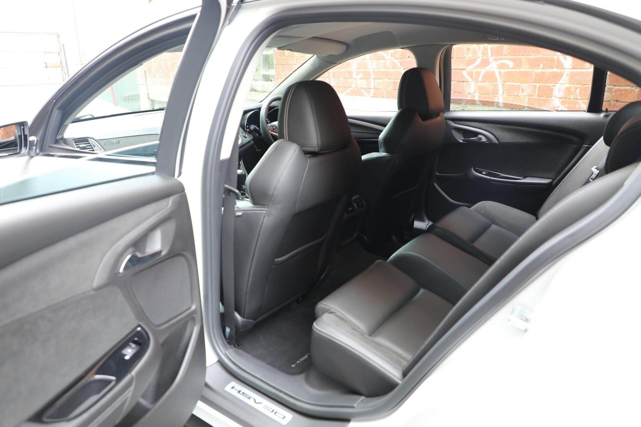 2017 Holden Special Vehicles Senator GEN-F2 Signature Sedan 4dr Spts Auto 6sp 6.2SC [MY17] 