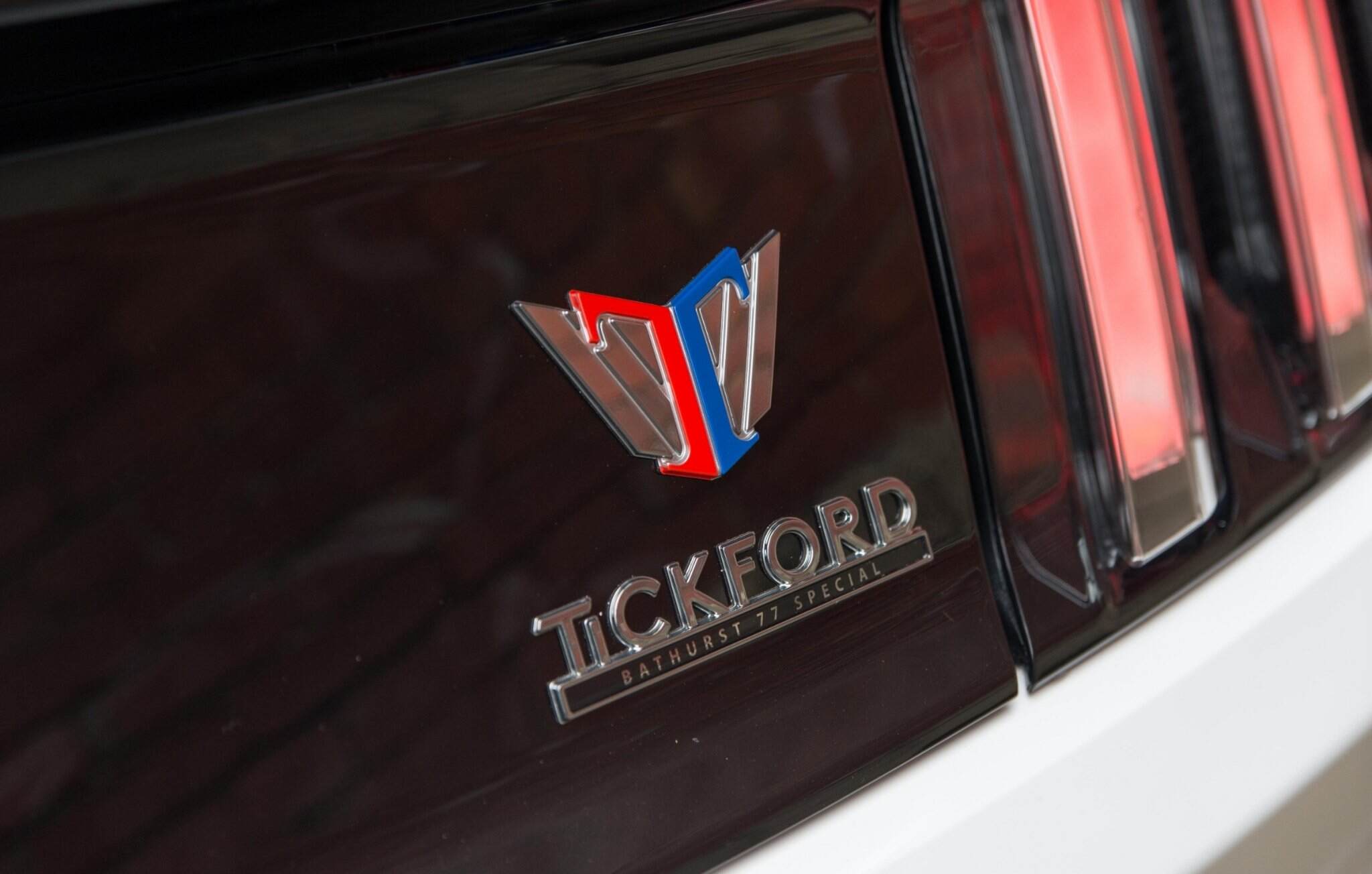 2017 Ford Mustang FM GT Fastback 2dr Man 6sp, 5.0i 