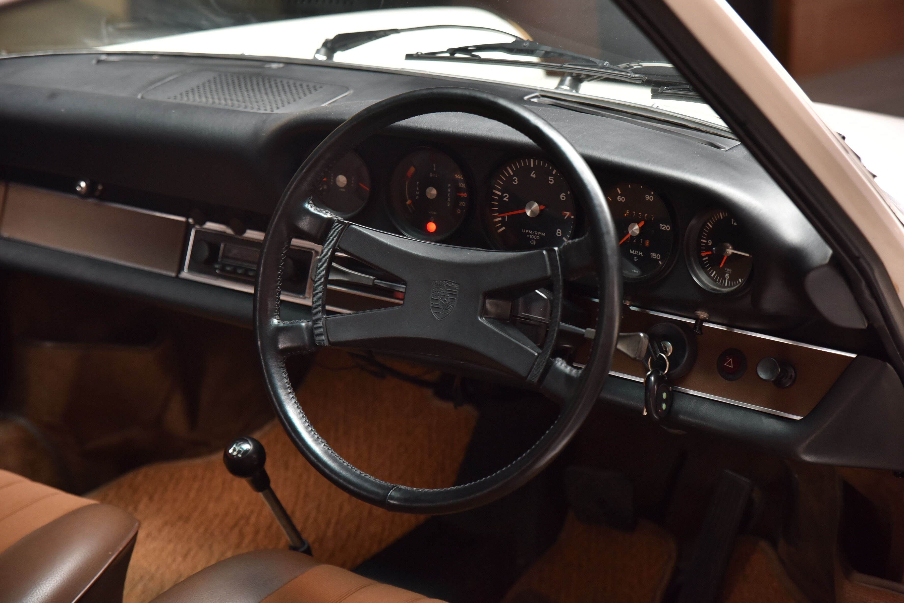 1973 Porsche 911 F E Coupe 2dr Man 5sp 2.4i 