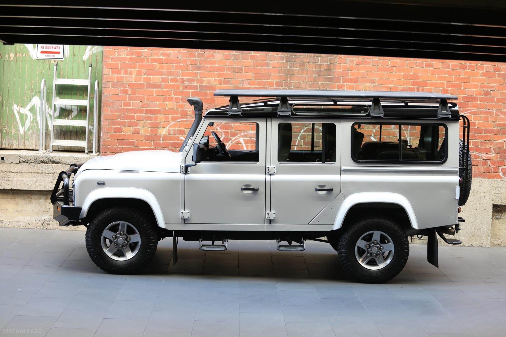 2015 Land Rover Defender 110 Wagon 5dr Man 6sp AWD 2.2DT [MY16] 