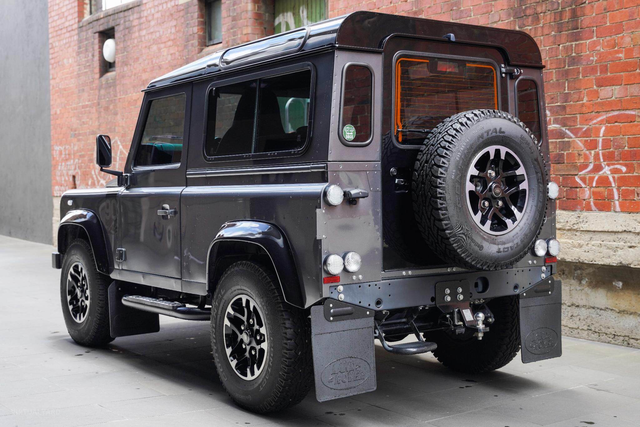 2015 Land Rover Defender 90 Adventure Wagon 3dr Man 6sp 4x4 2.2DT [MY16] 