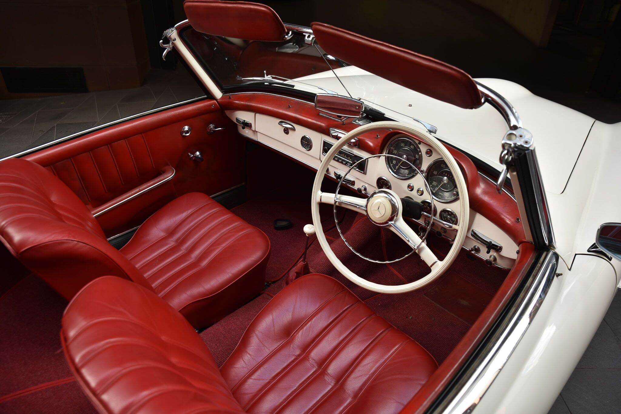 1963 Mercedes-Benz 190SL R121 Roadster 2dr Man 4sp 1.9 [Mar] 