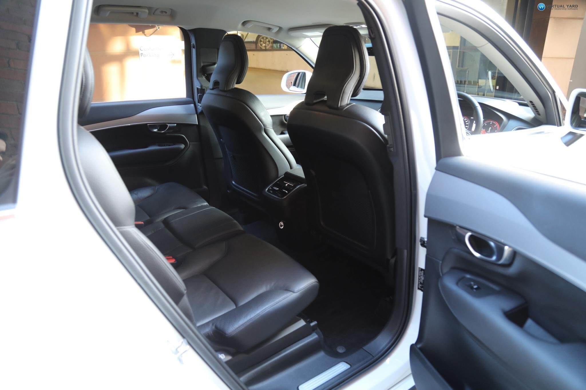 2019 Volvo XC90 D5 Momentum Wagon 7st 5dr Geartronic 8sp AWD 2.0DTT [MY20] 