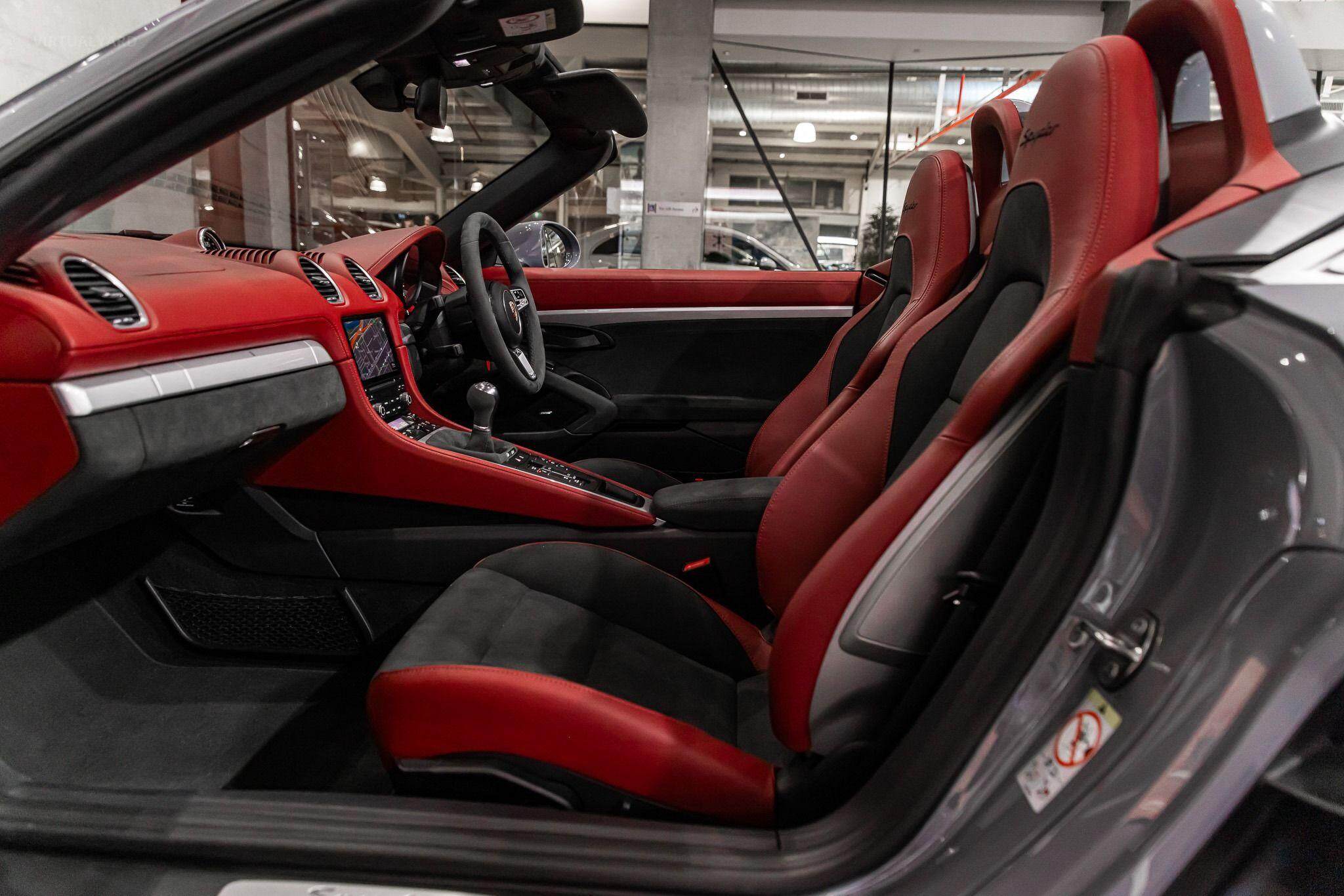 2023 PORSCHE 718 SPYDER 982 