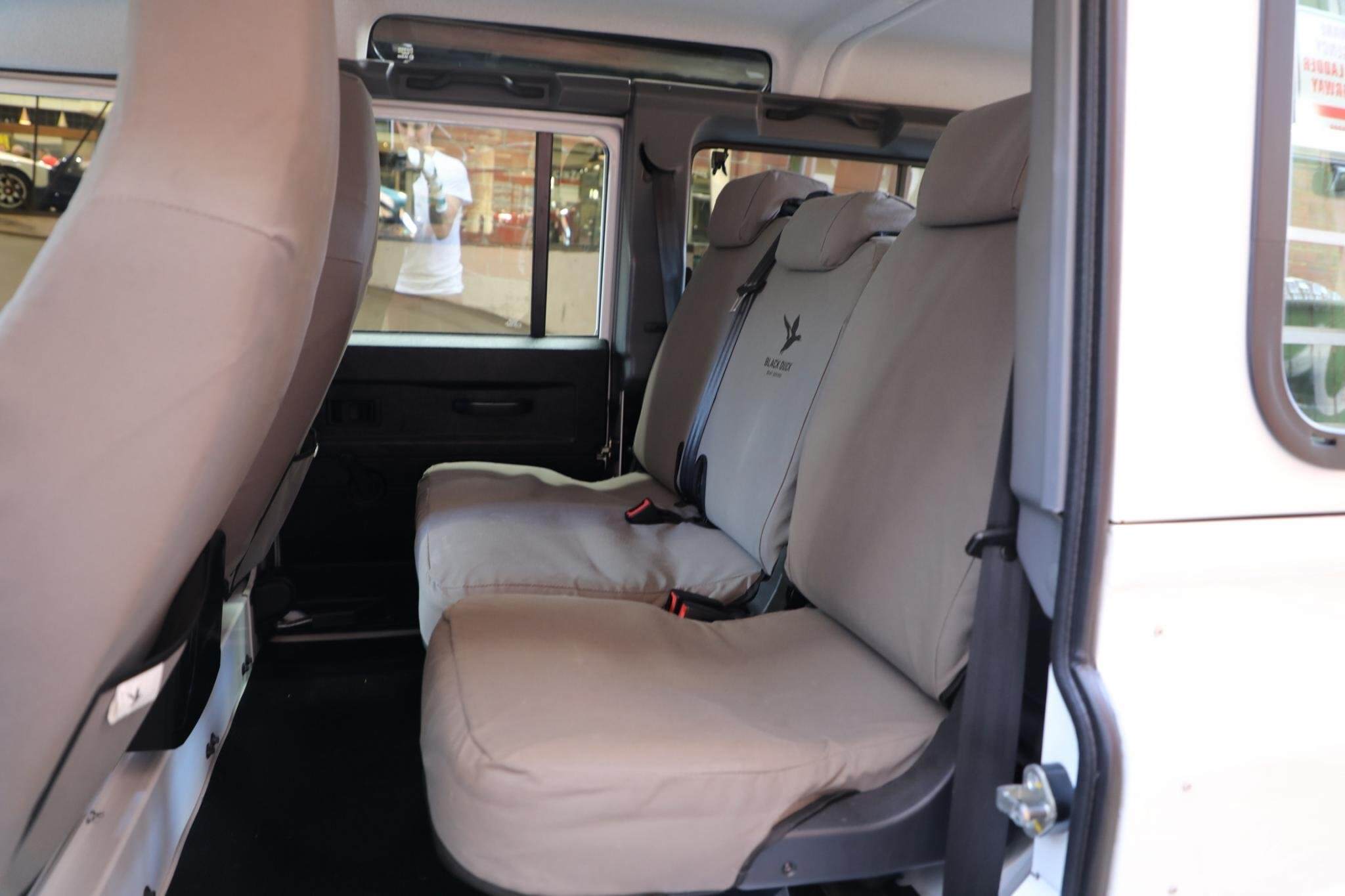 2015 Land Rover Defender 110 Wagon 5dr Man 6sp AWD 2.2DT [MY16] 