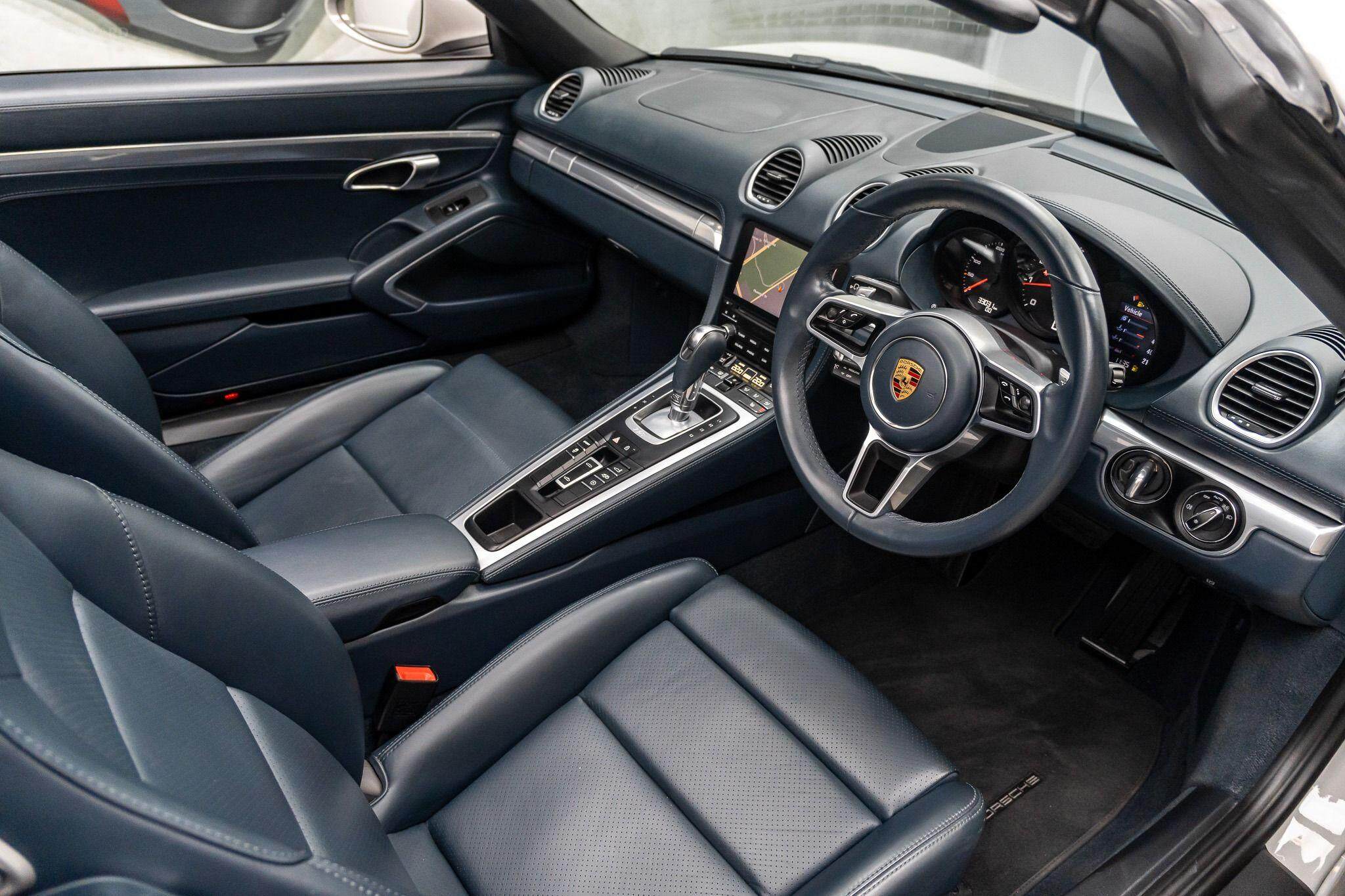 2022 Porsche 718 982 Boxster Convertible 2dr Man 6sp 2.0T [MY22] 