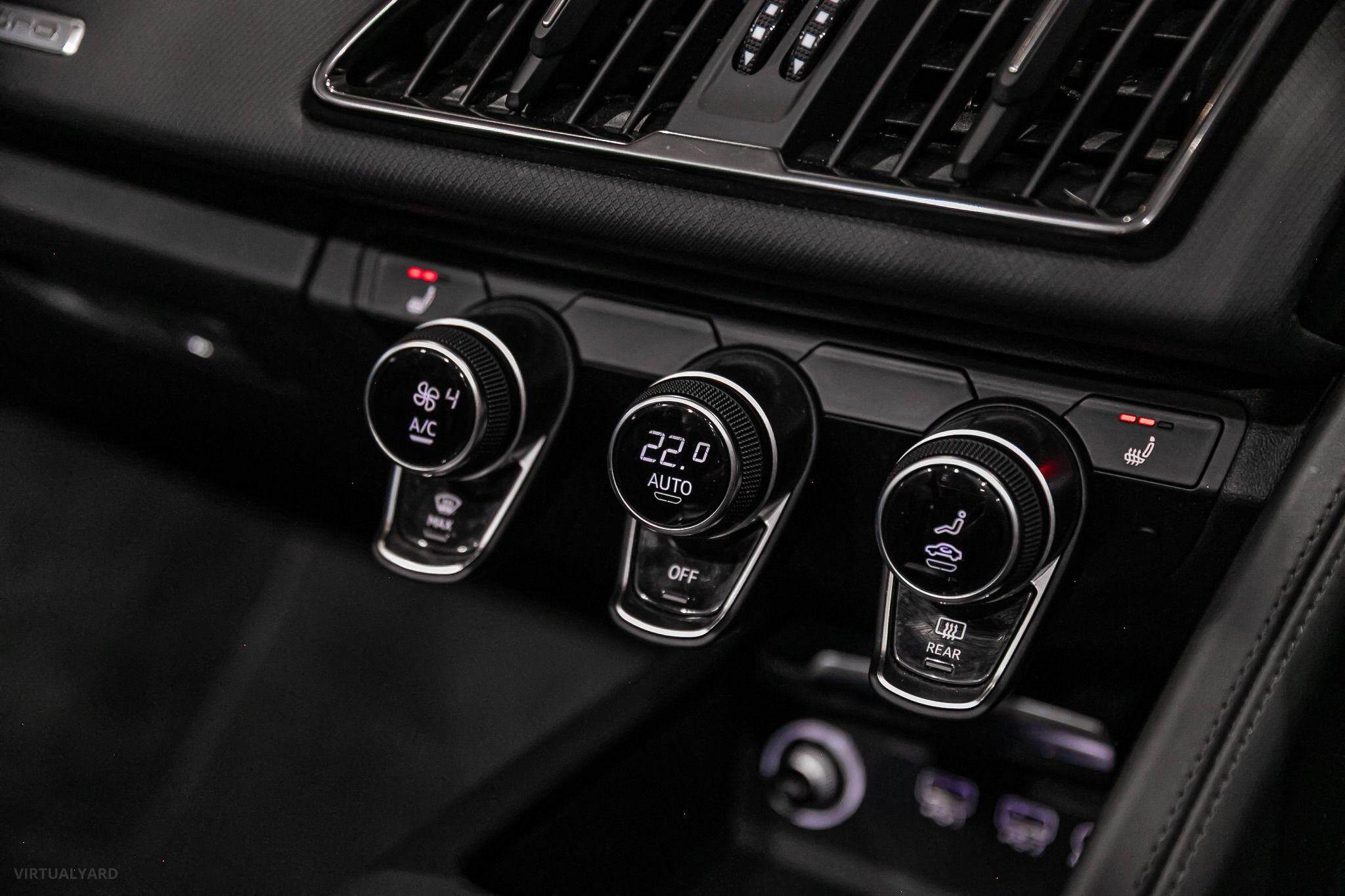 2017 Audi R8 4S Spyder 2dr S tronic 7sp quattro 5.2i [MY17] 