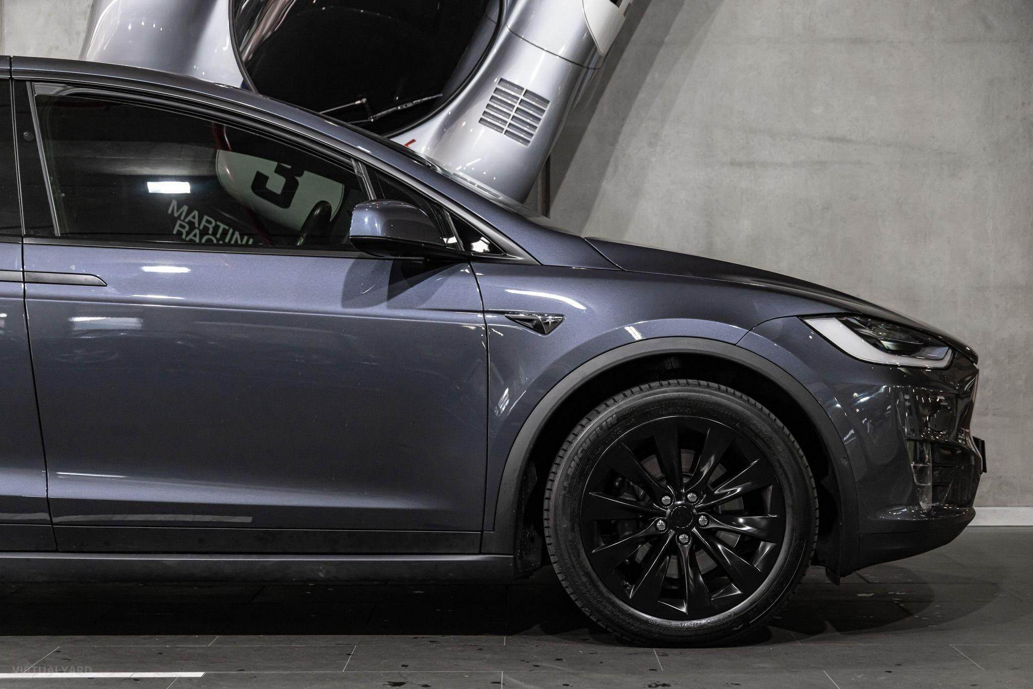 2017 Tesla Model X 90D Wagon 5dr Reduction Gear 1sp AWD AC315kW 