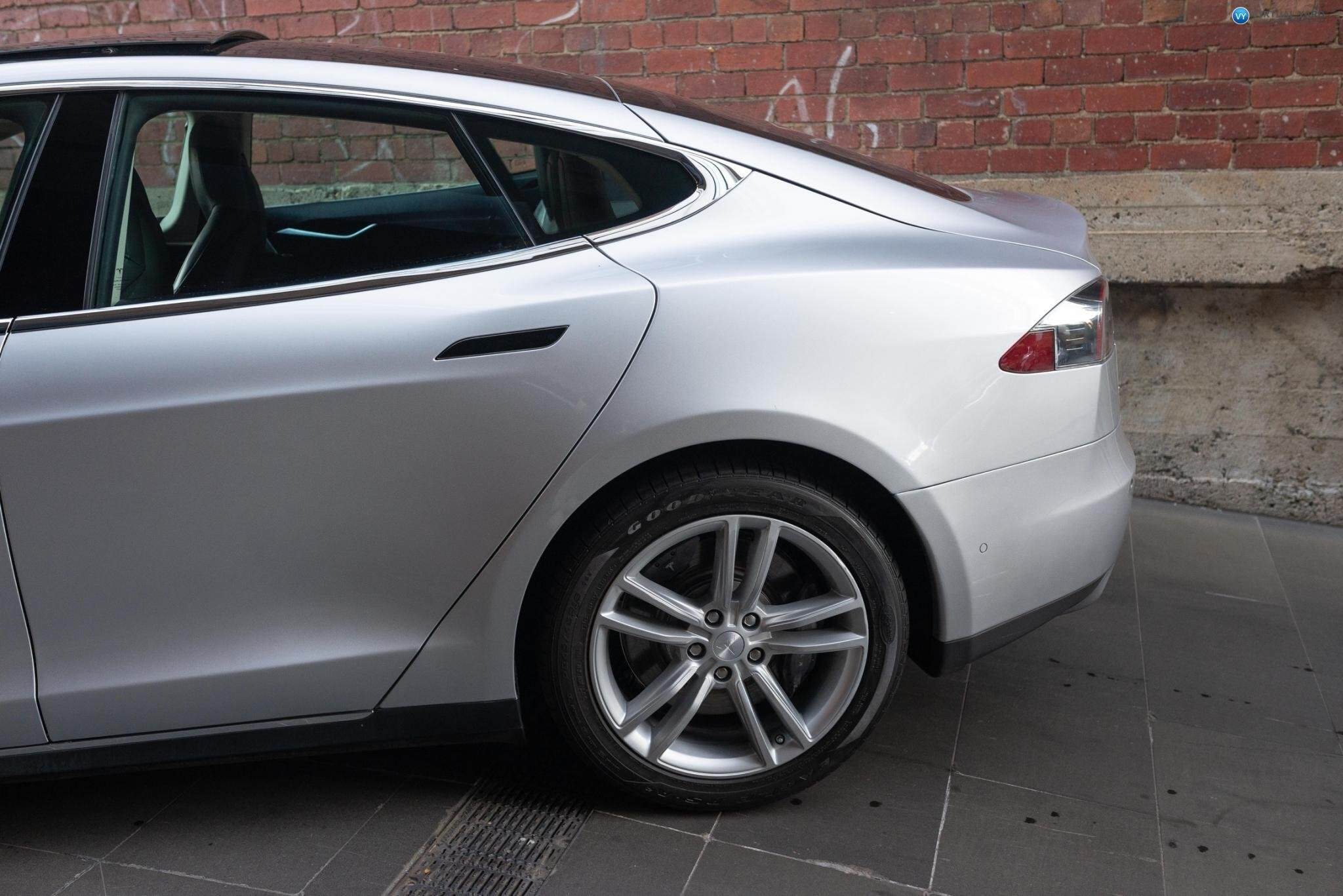 2014 Tesla Model S 85 Sportback 5dr Reduction Gear 1sp AC270kW [Jun] 