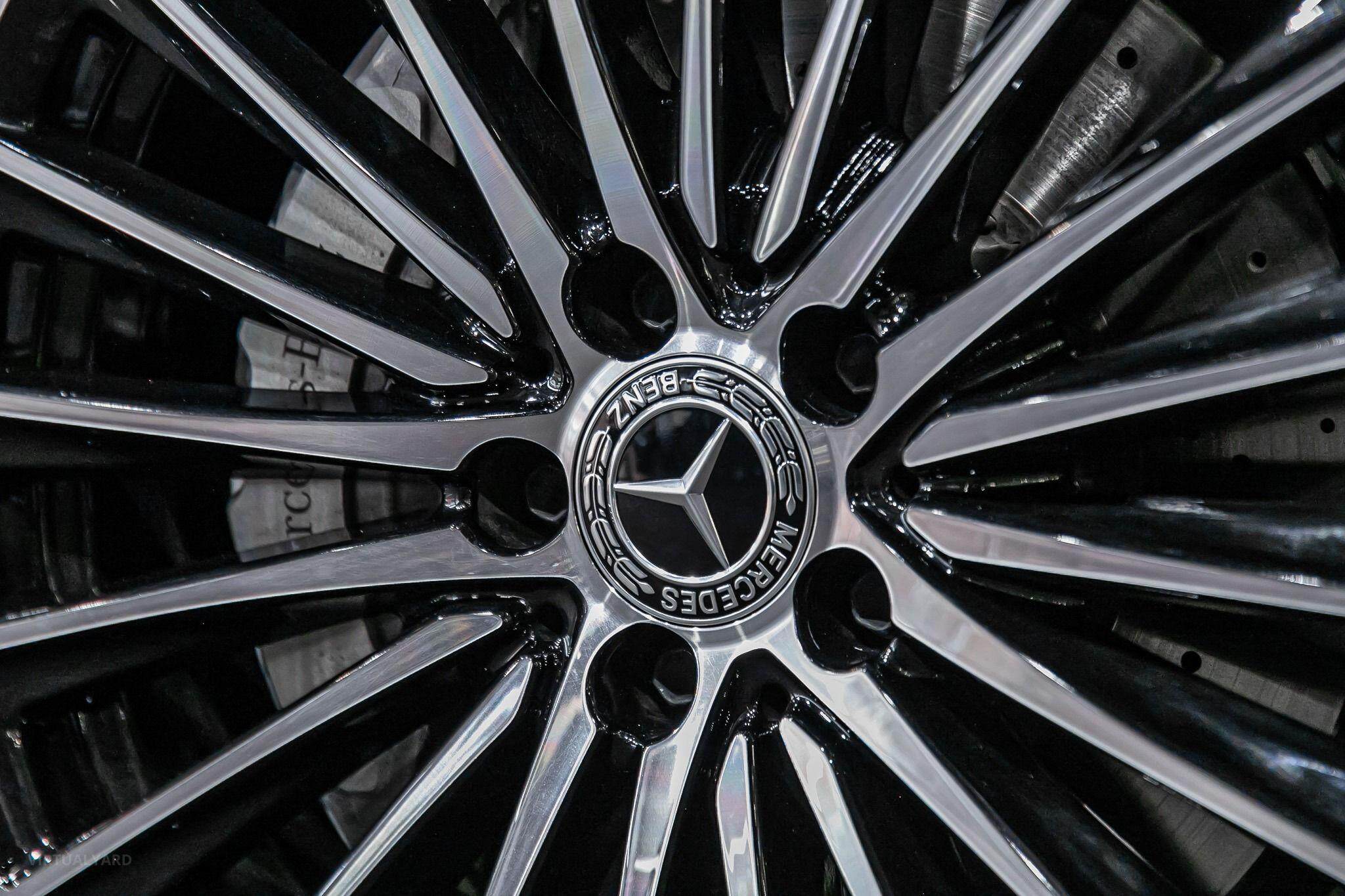 2024 MERCEDES-BENZ C-CLASS C300 W206 