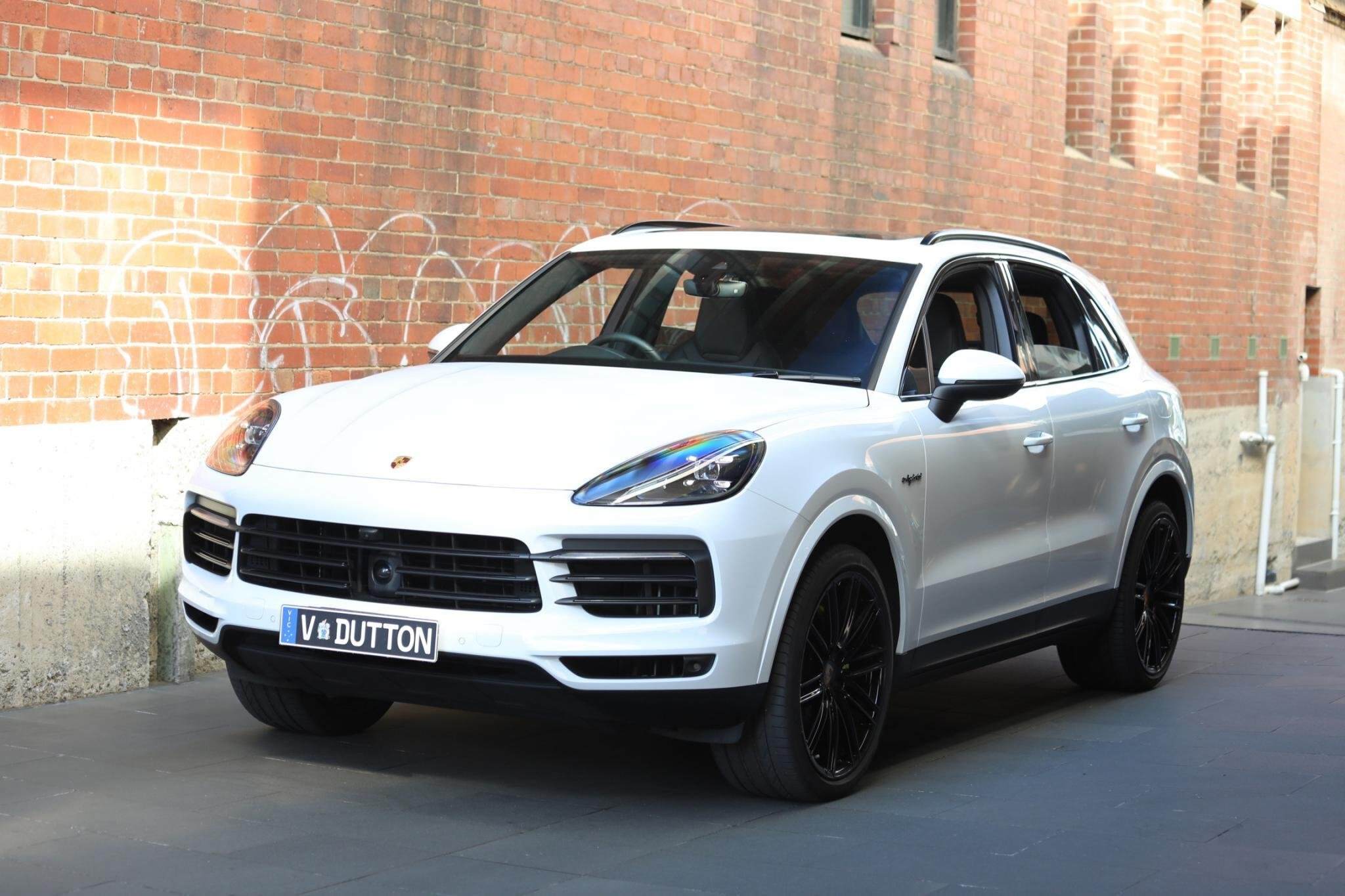 2019 Porsche Cayenne 9YA E-Hybrid Wagon 5dr Tiptronic 8sp 4x4 3.0T/100kW Hybrid [MY19] 
