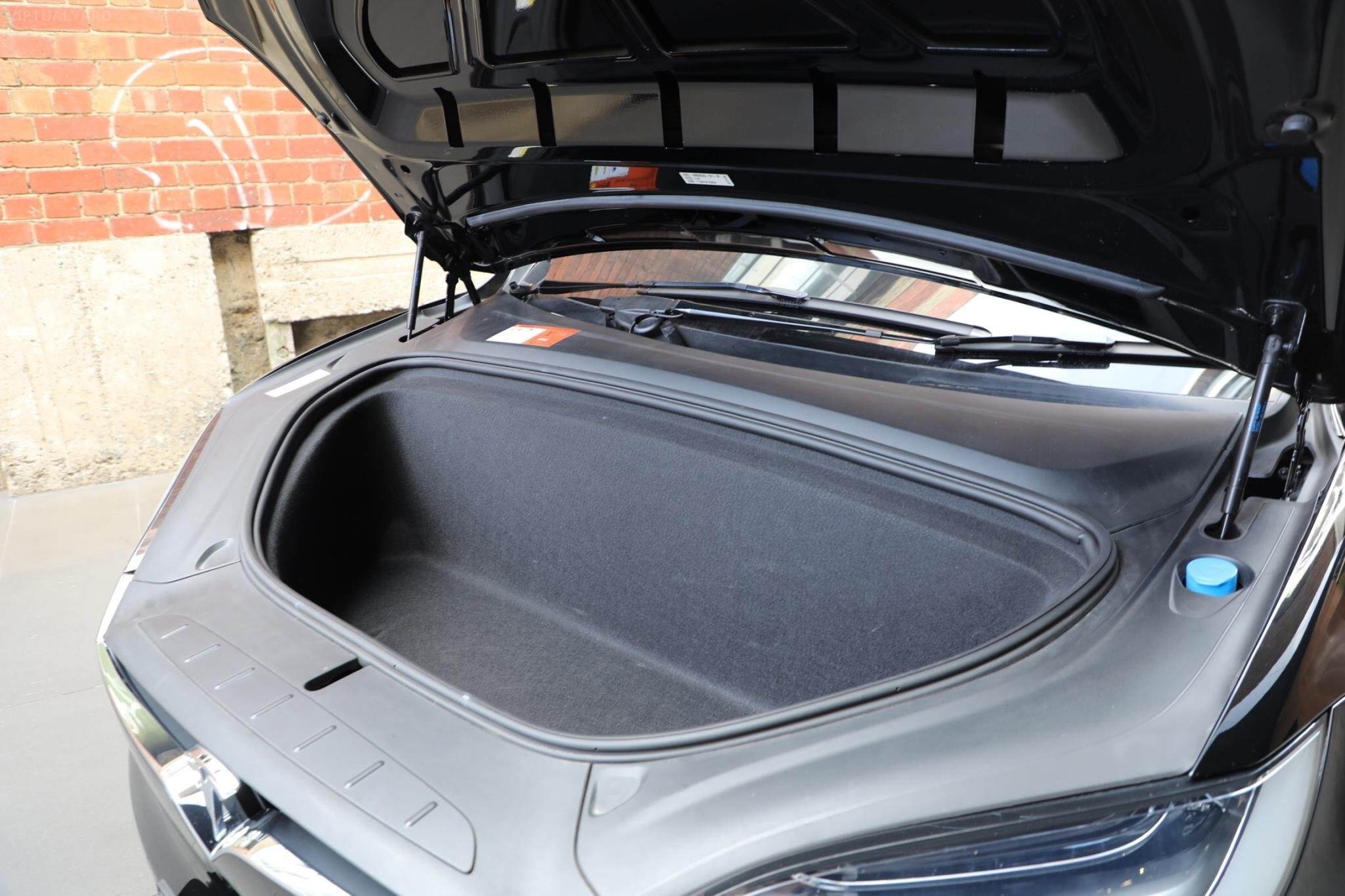 2016 Tesla Model X P90D Wagon 5dr Reduction Gear 1sp AWD ACkW [Oct] 